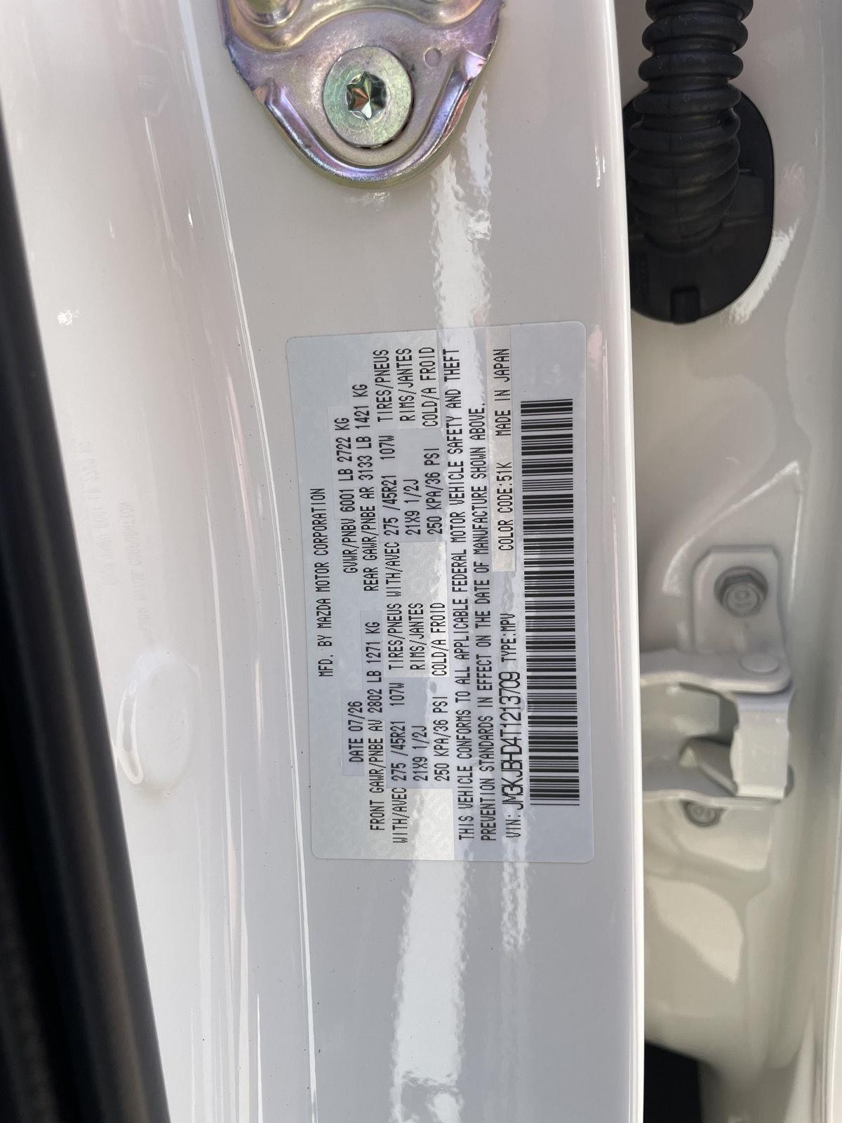 Vehicle photo 38