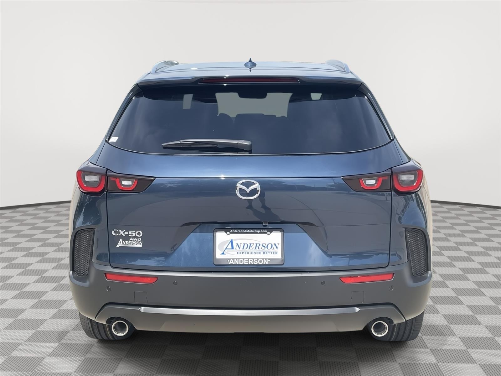 Vehicle photo 8