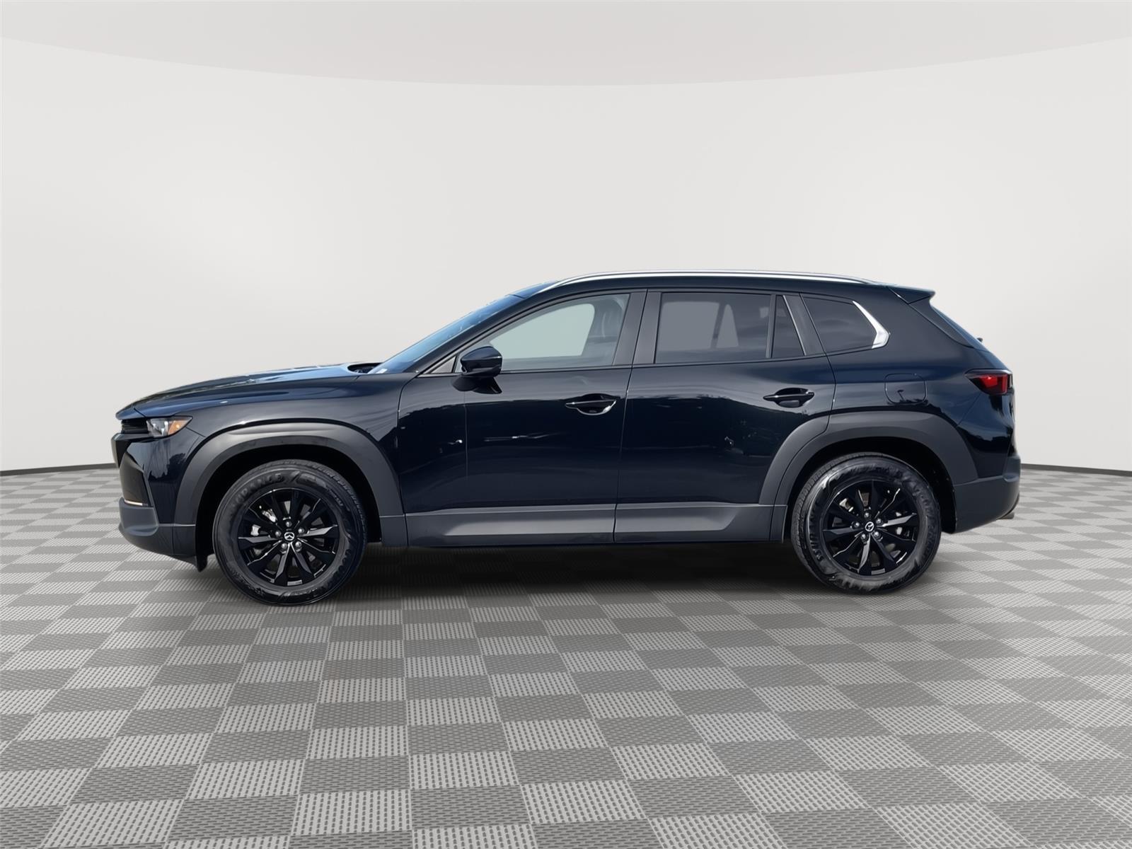 Vehicle photo 2