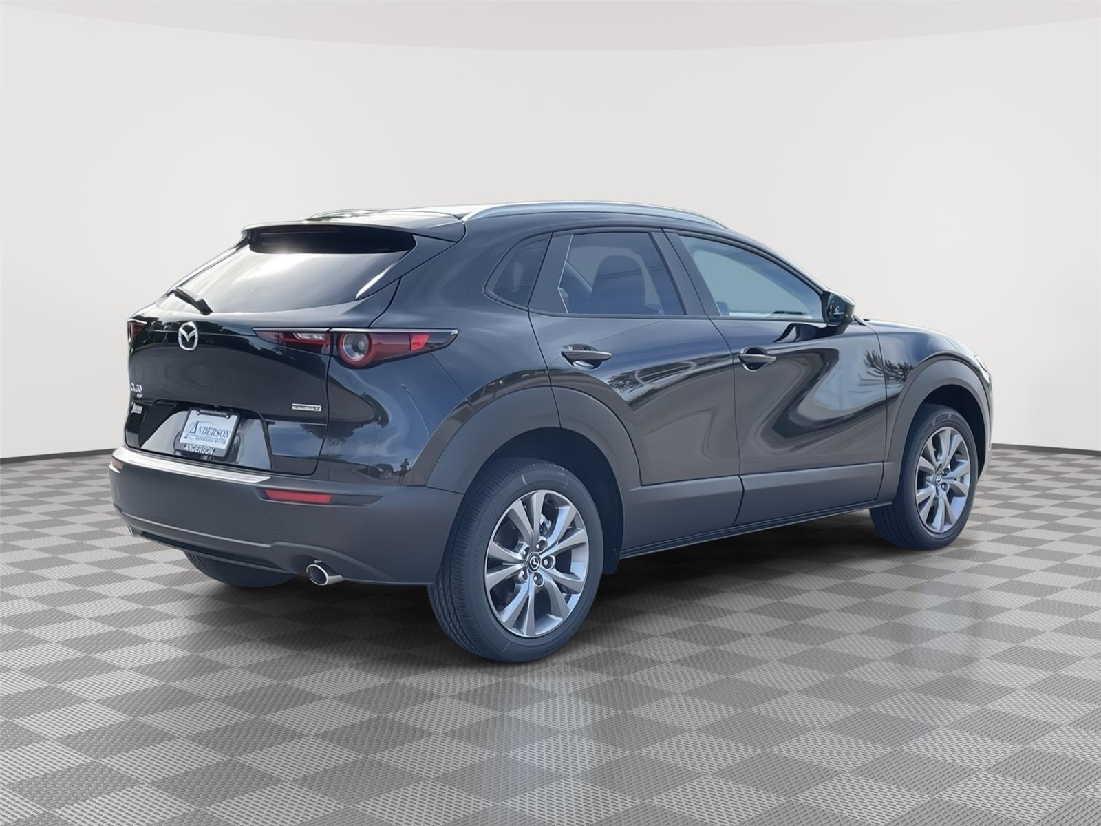Vehicle photo 7