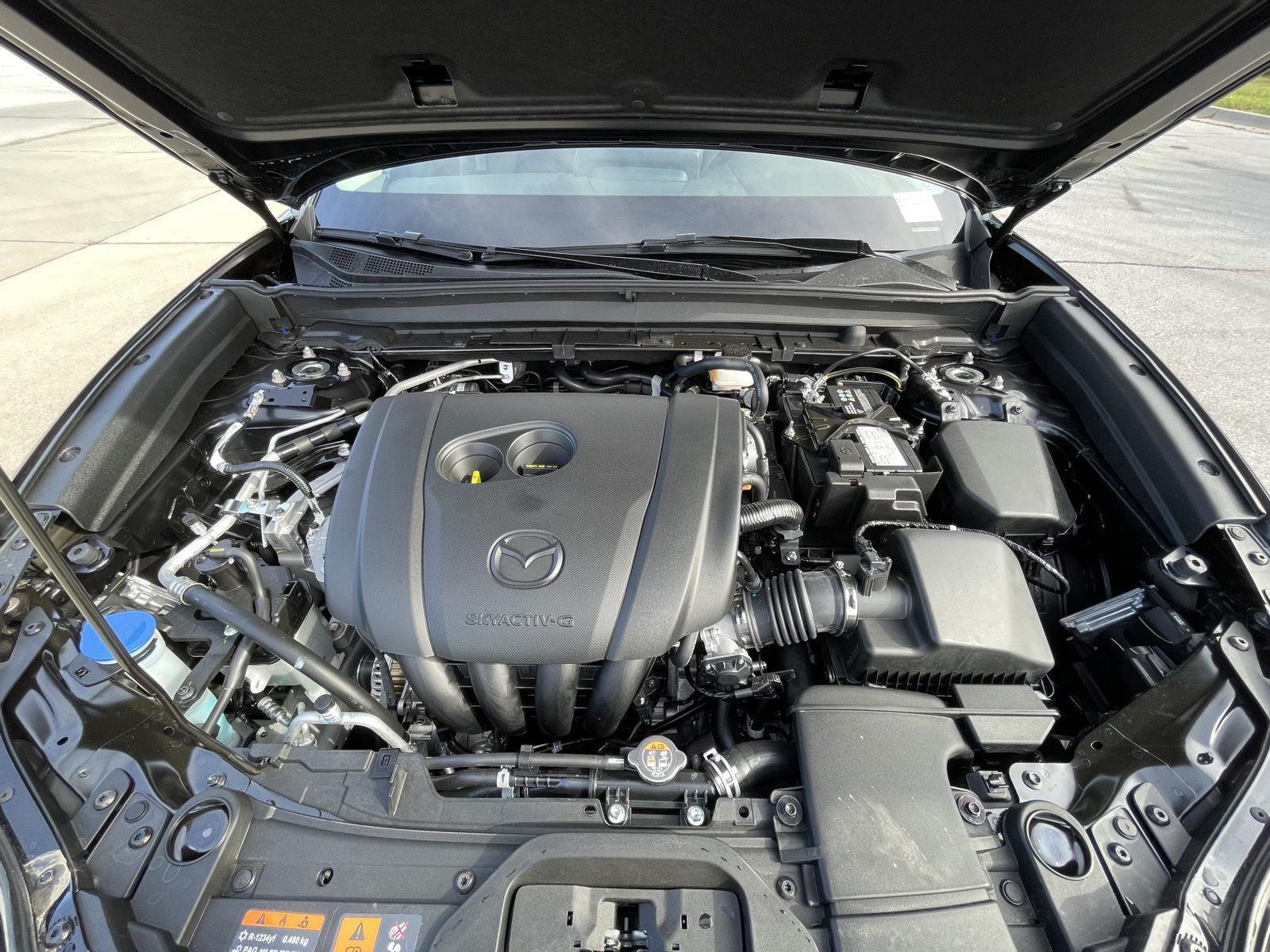 Vehicle photo 32