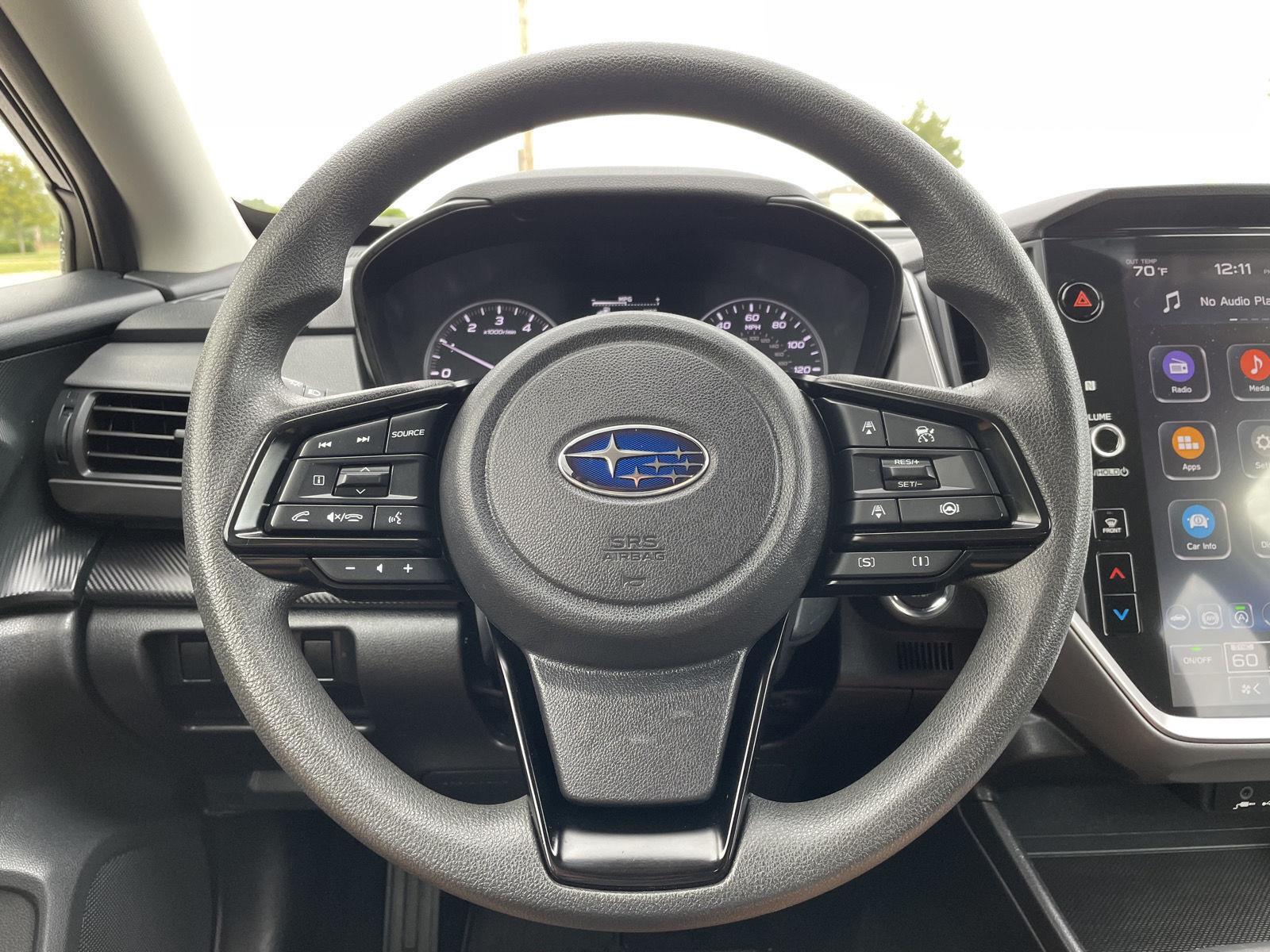Vehicle photo 11