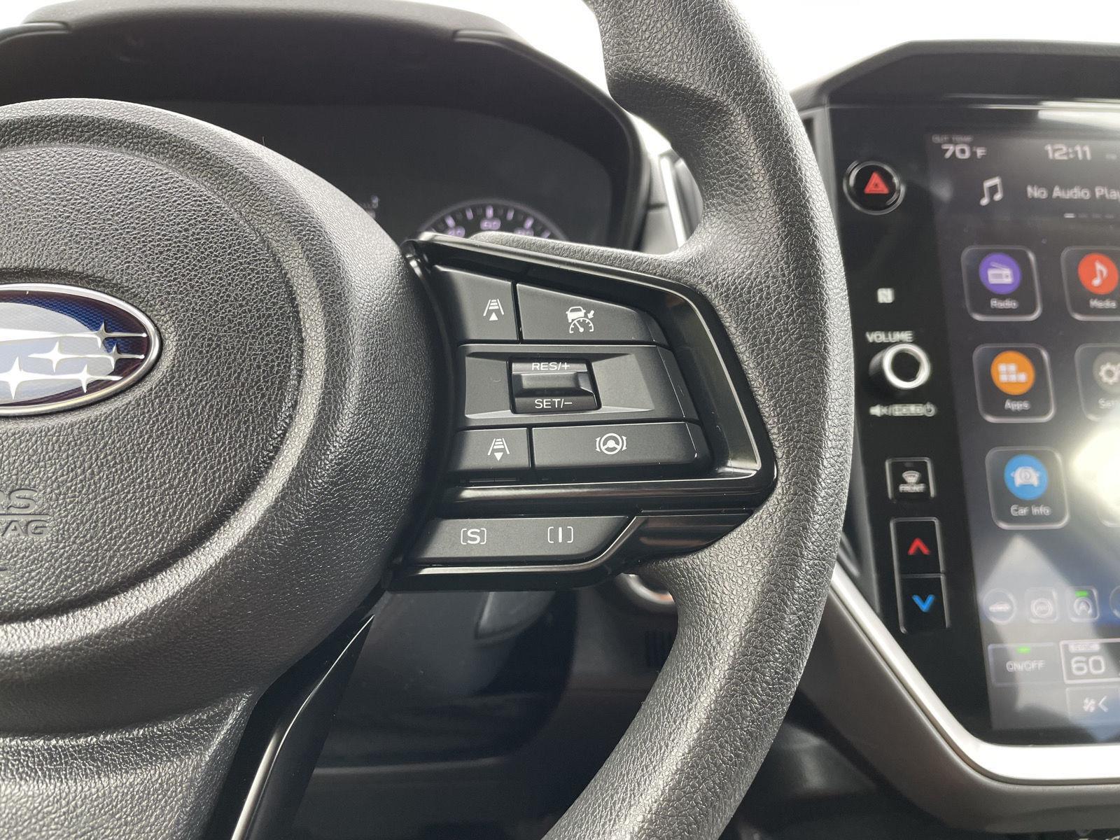 Vehicle photo 13