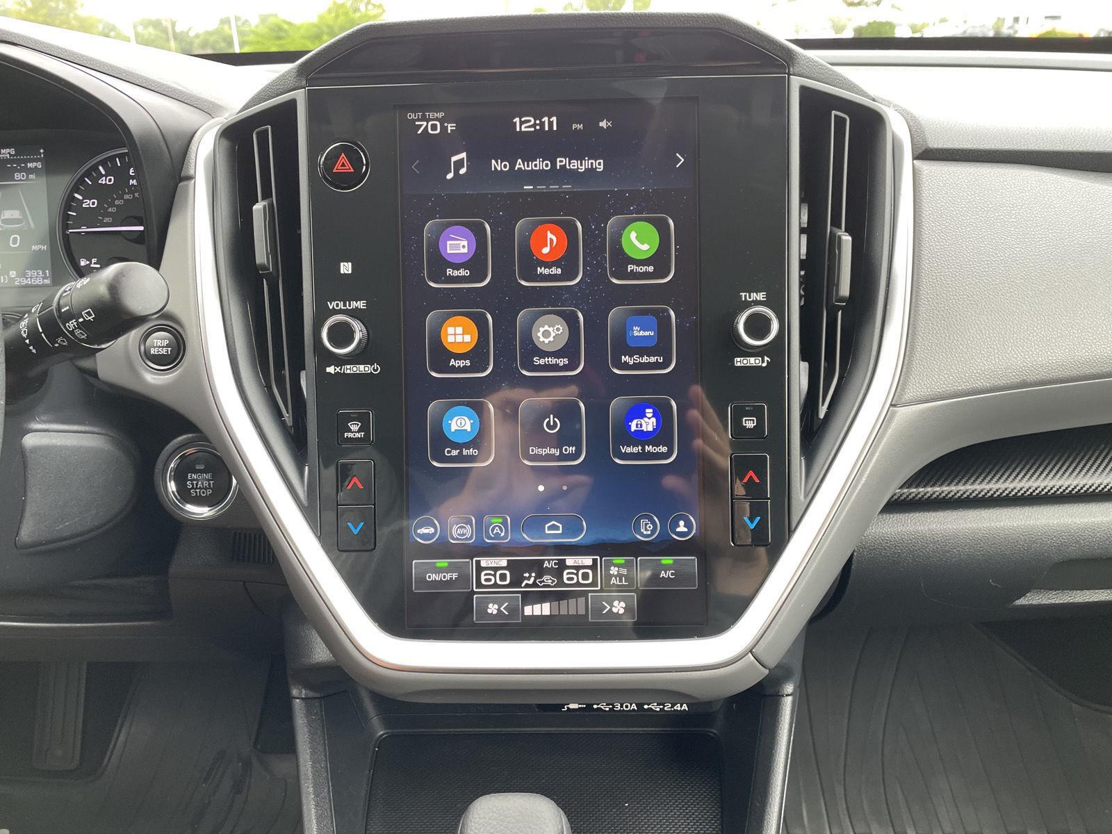 Vehicle photo 21
