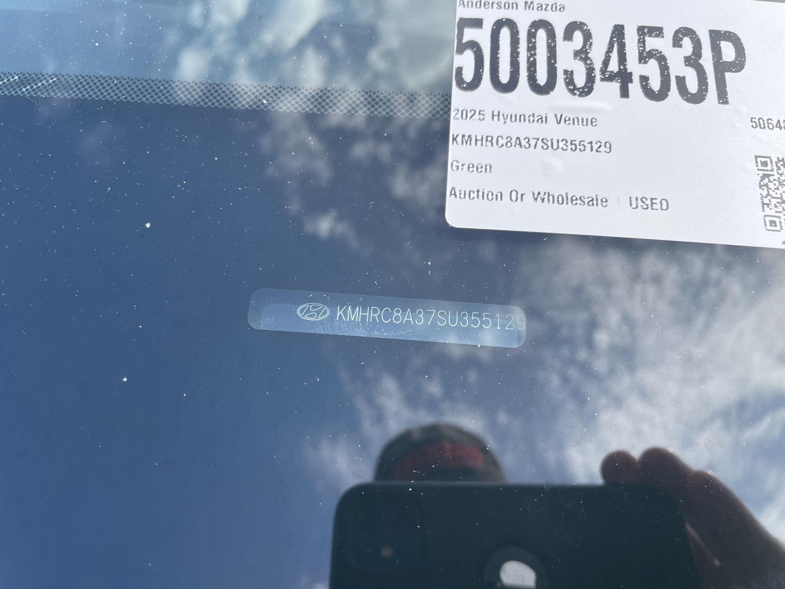 Vehicle photo 32