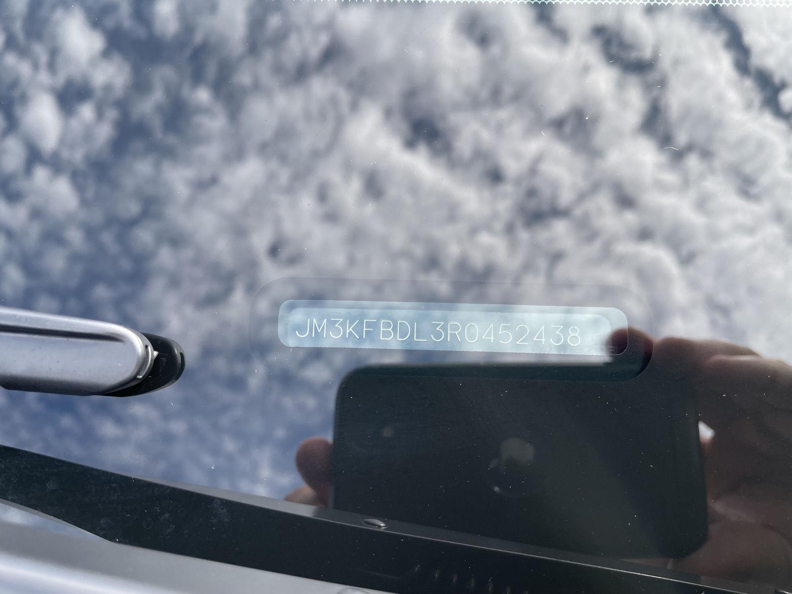 Vehicle photo 31