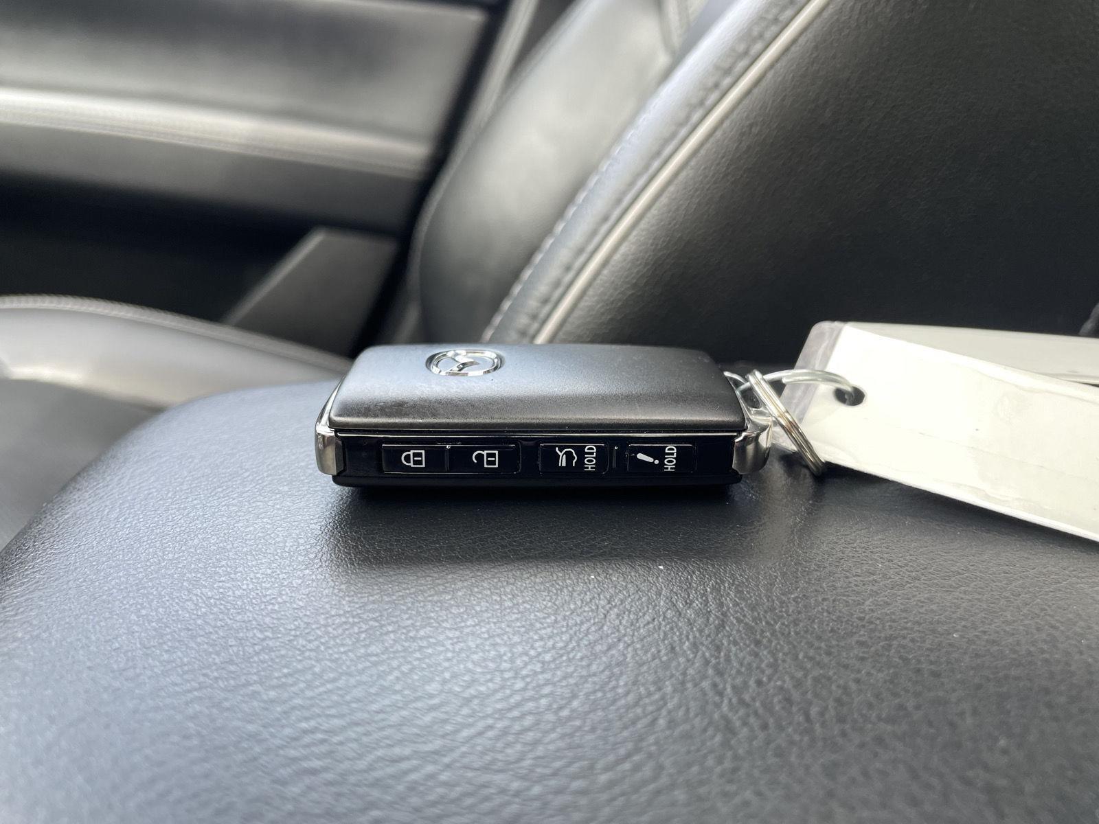 Vehicle photo 36