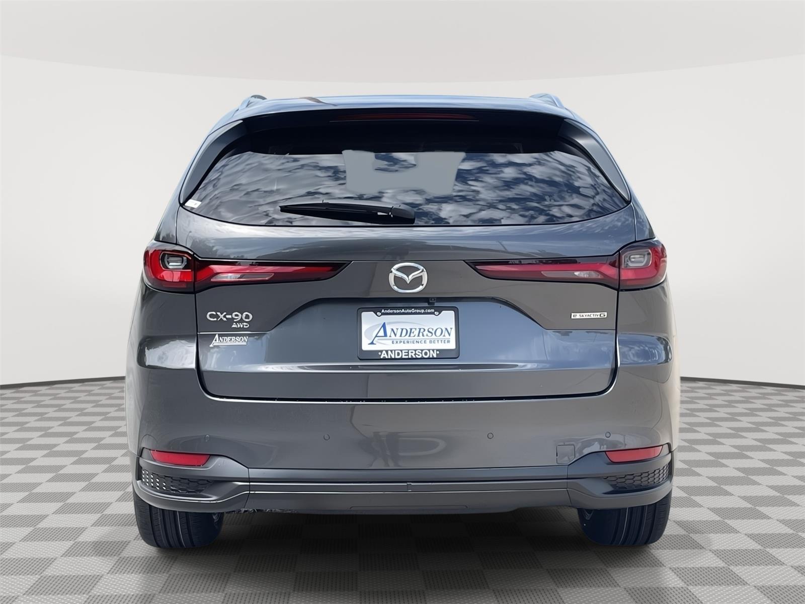 Vehicle photo 8