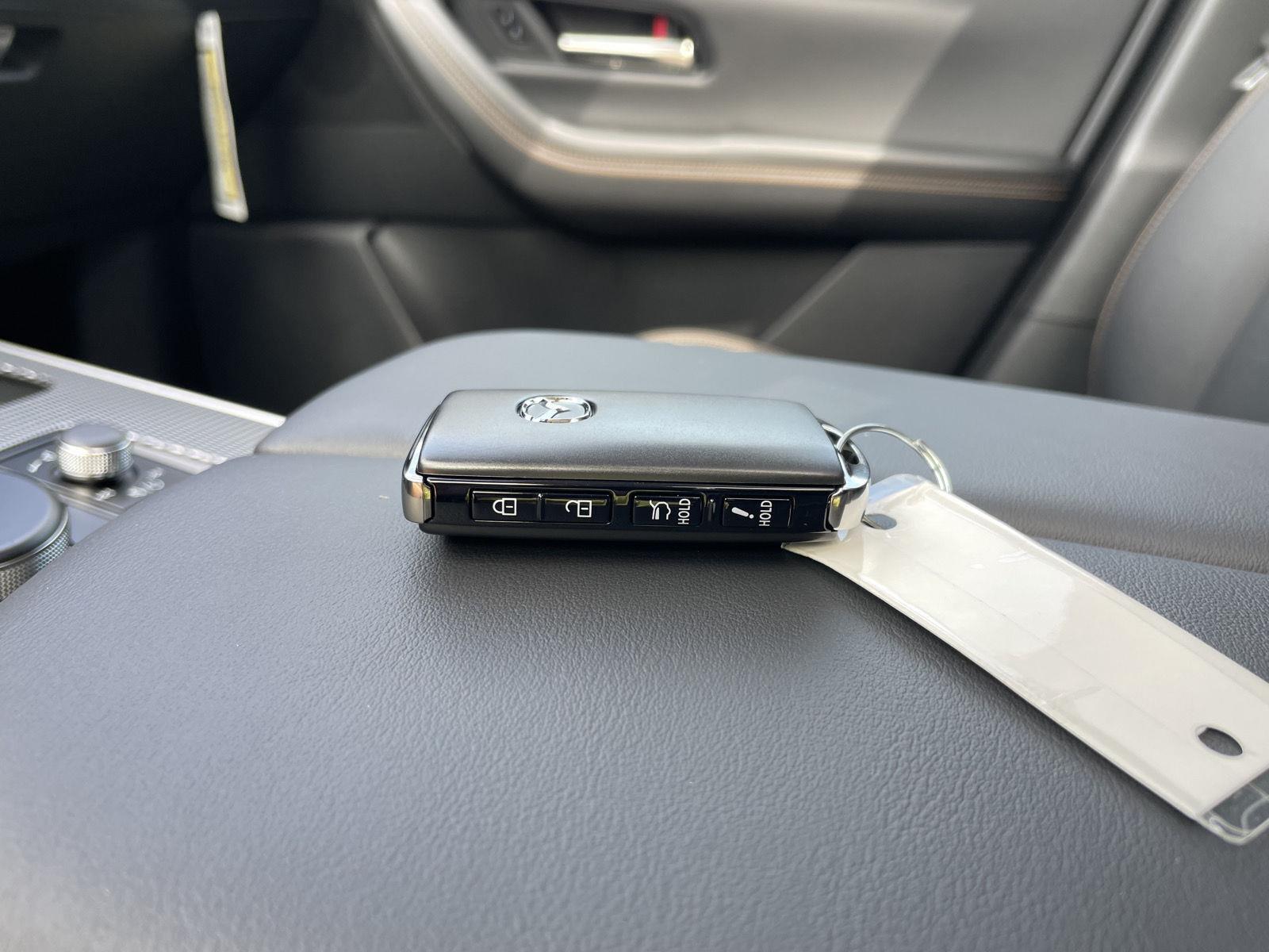 Vehicle photo 39