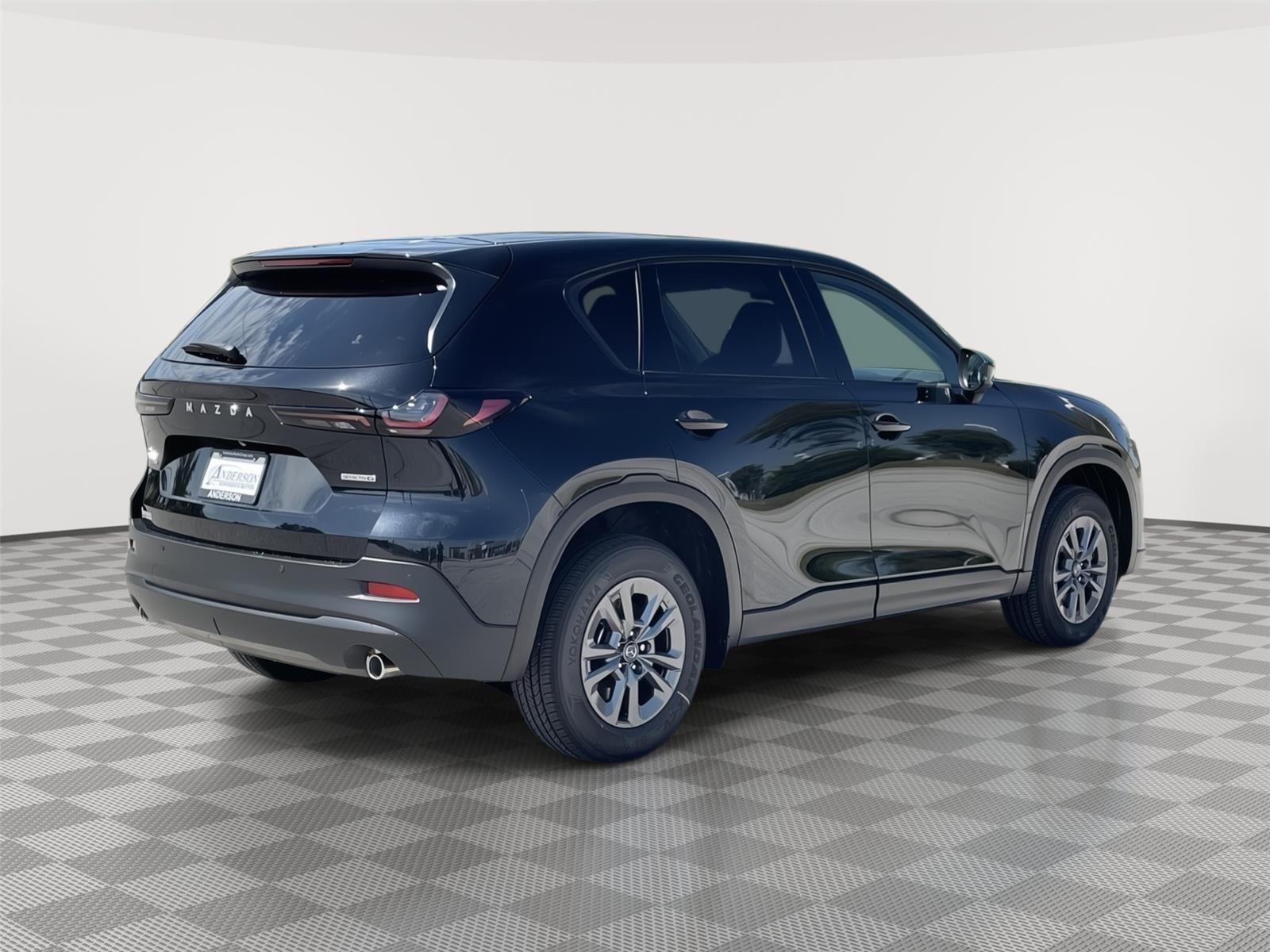 Vehicle photo 7