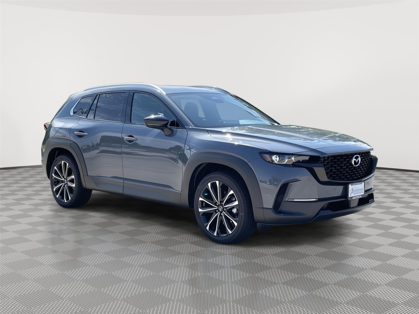 Vehicle photo 5