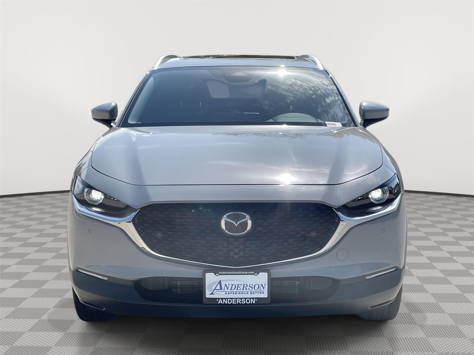 Vehicle photo 4