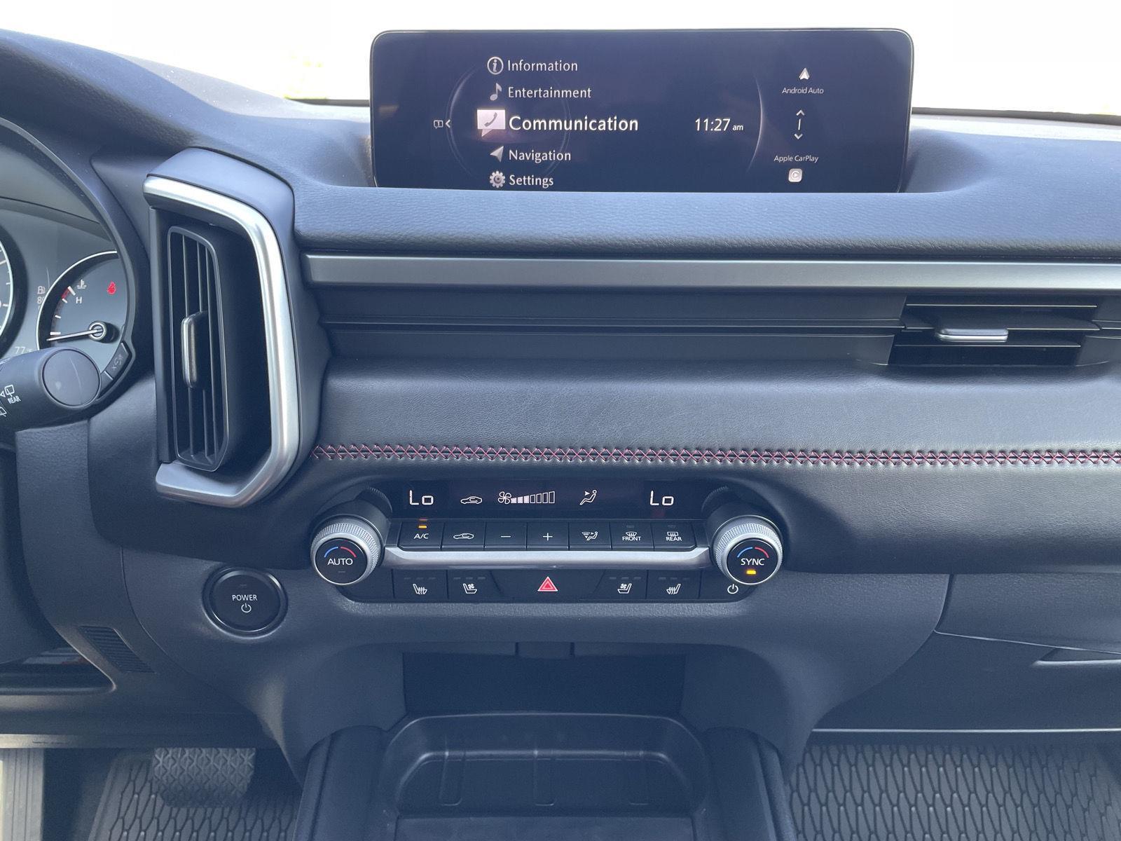 Vehicle photo 22