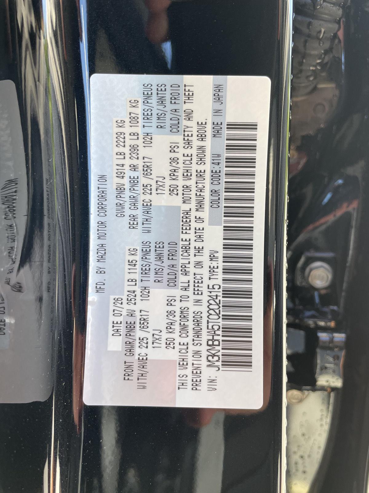 Vehicle photo 28