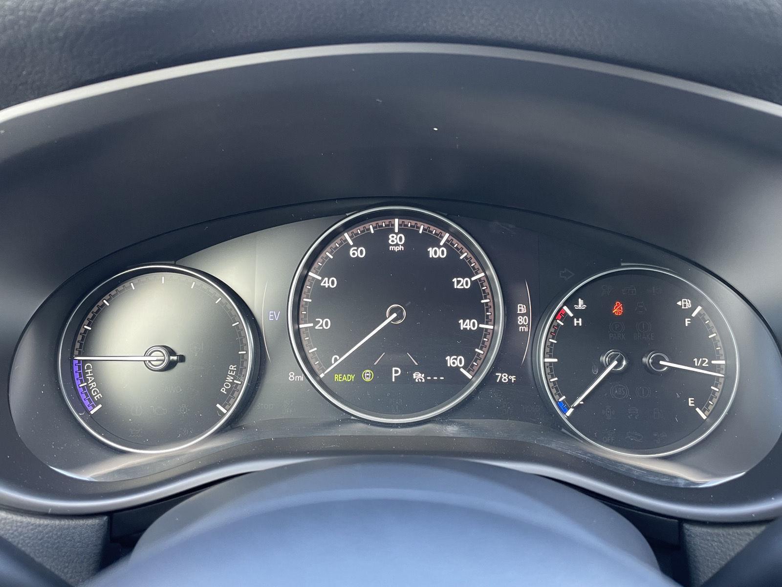 Vehicle photo 14