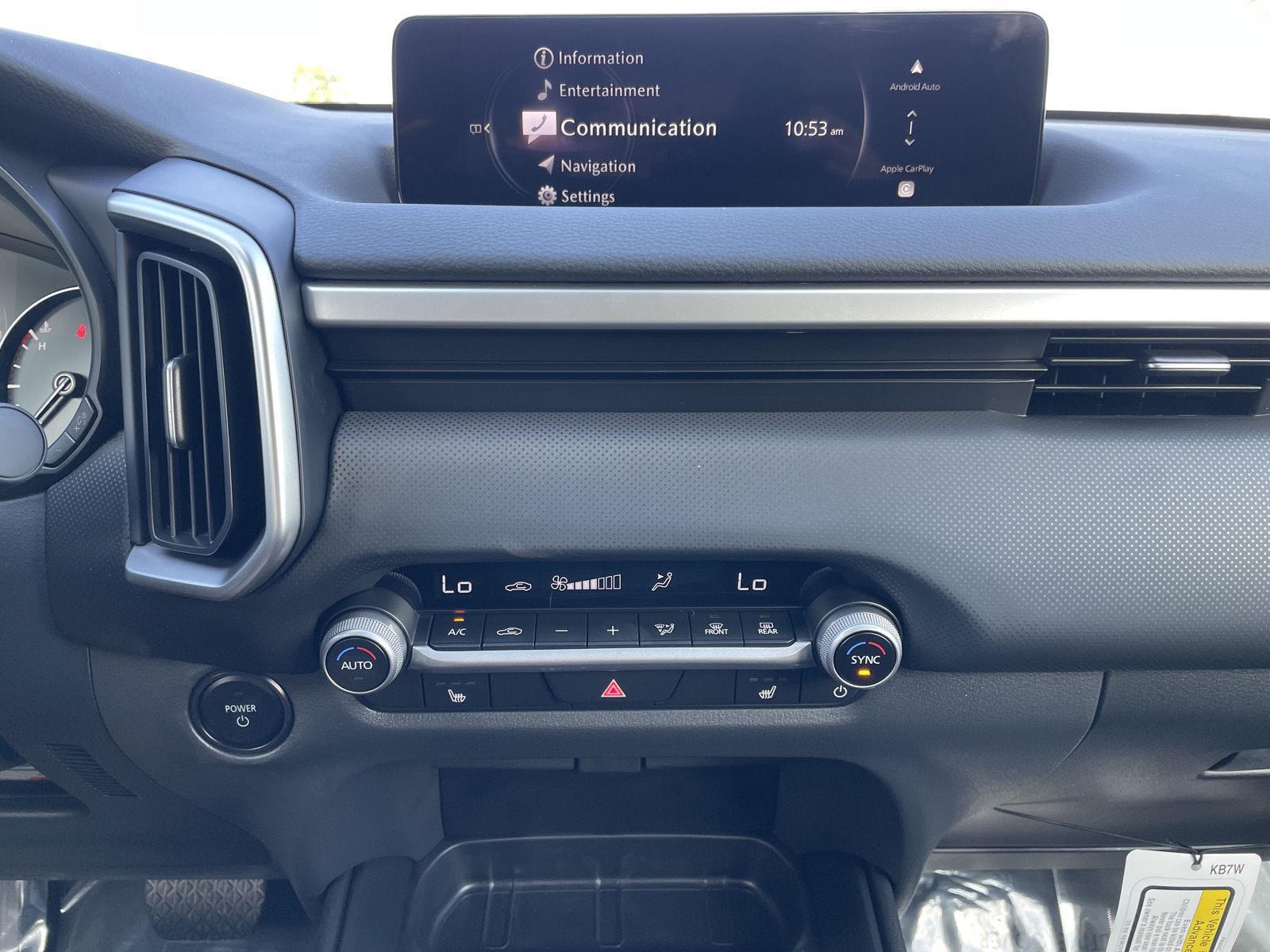 Vehicle photo 22