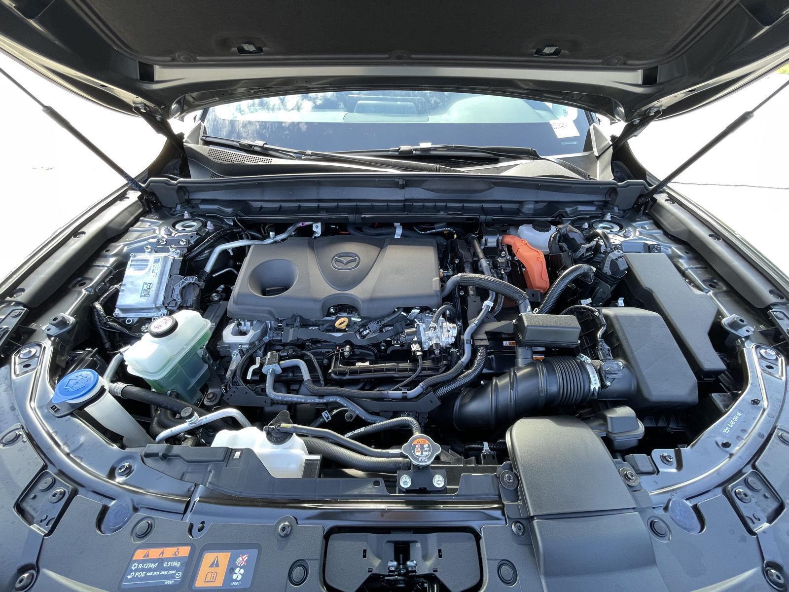 Vehicle photo 33