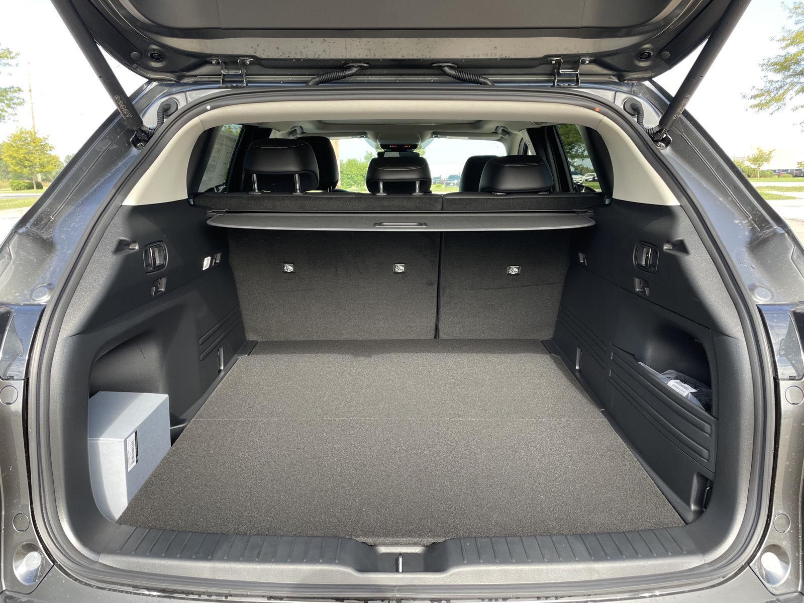 Vehicle photo 34