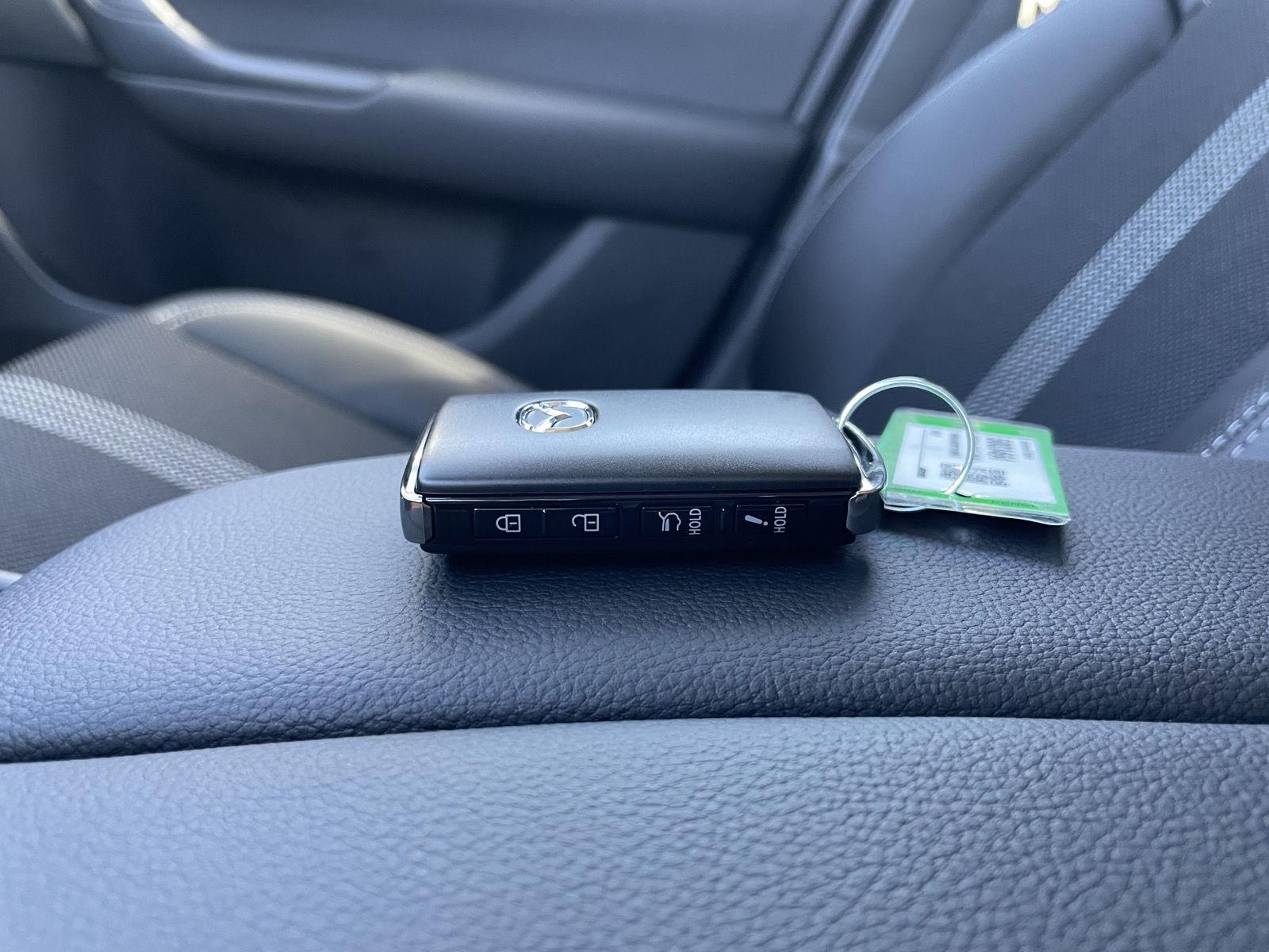 Vehicle photo 38