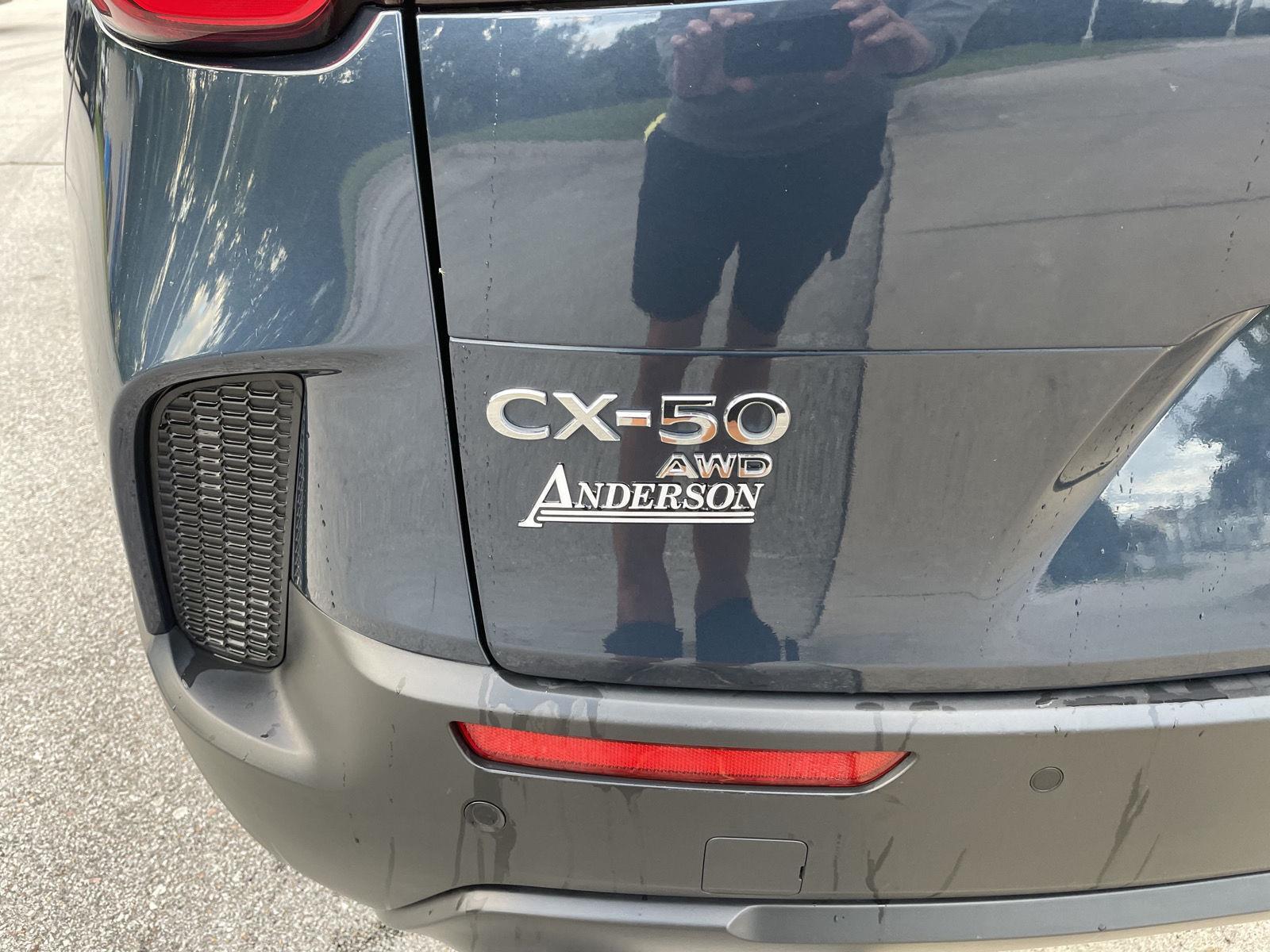 Vehicle photo 36