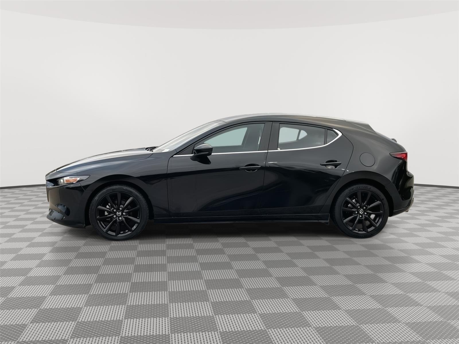 Used 2024 Mazda Mazda3 Select Sport with VIN JM1BPAKM6R1722123 for sale in Kansas City