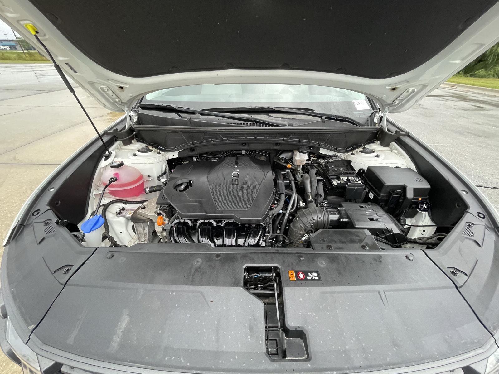 Vehicle photo 33