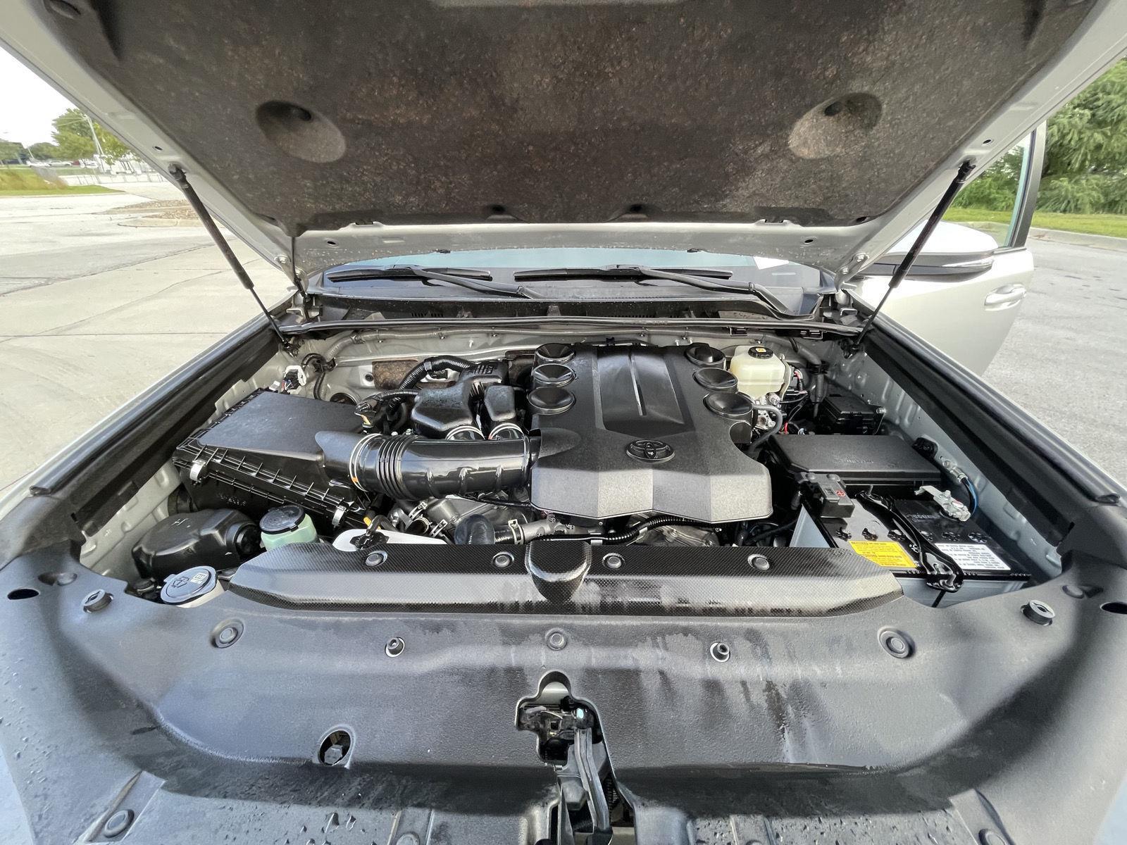 Vehicle photo 35