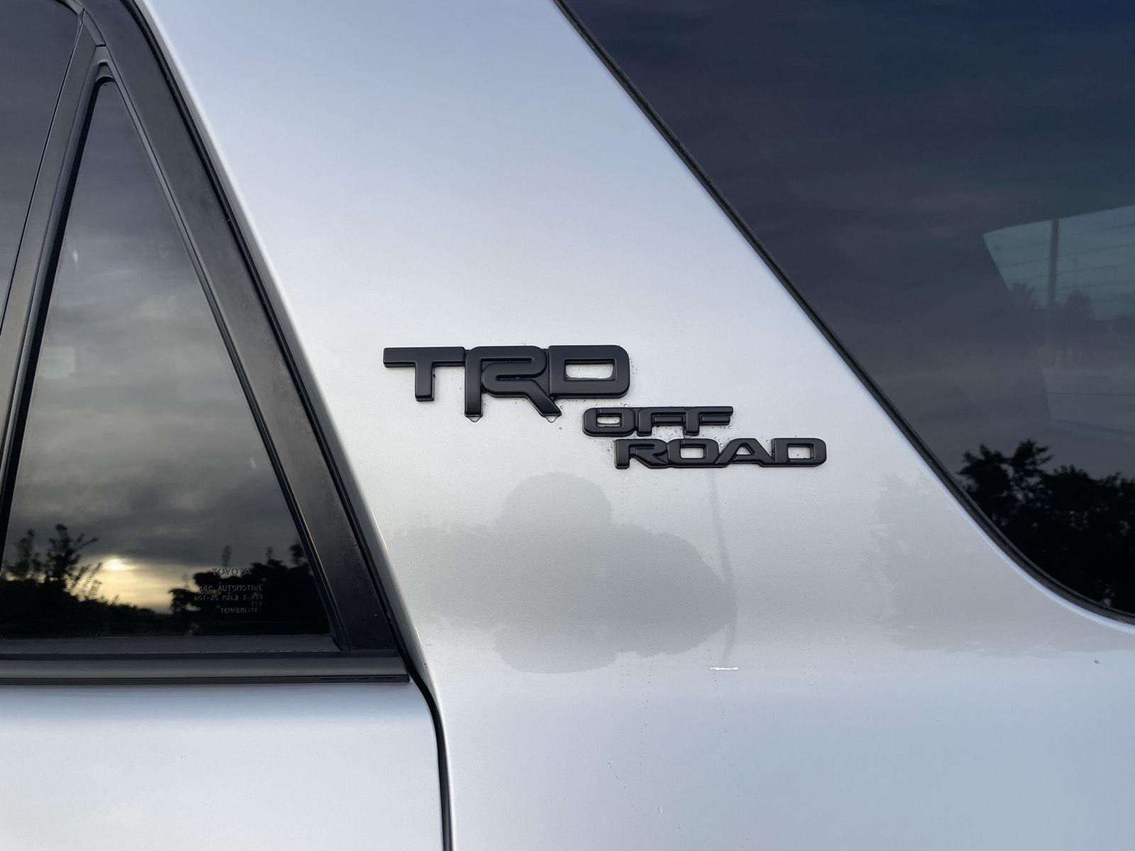 Vehicle photo 38