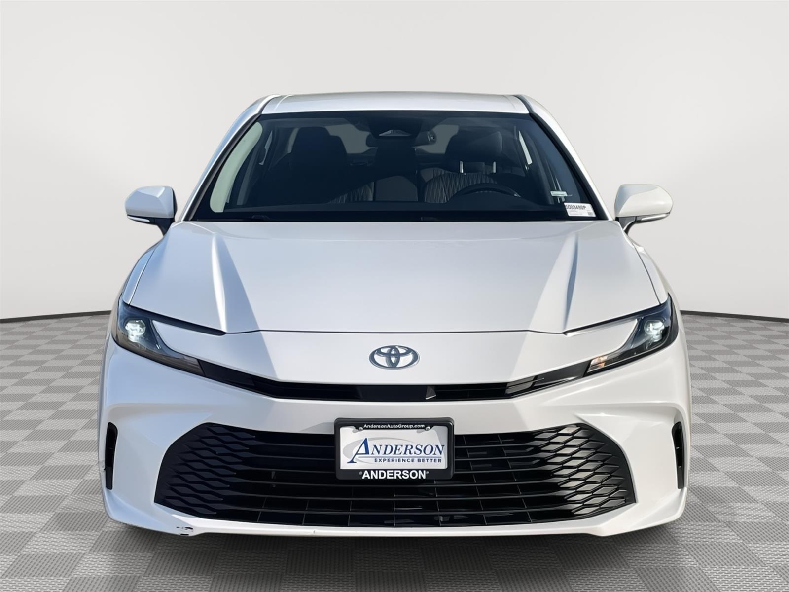 Vehicle photo 4