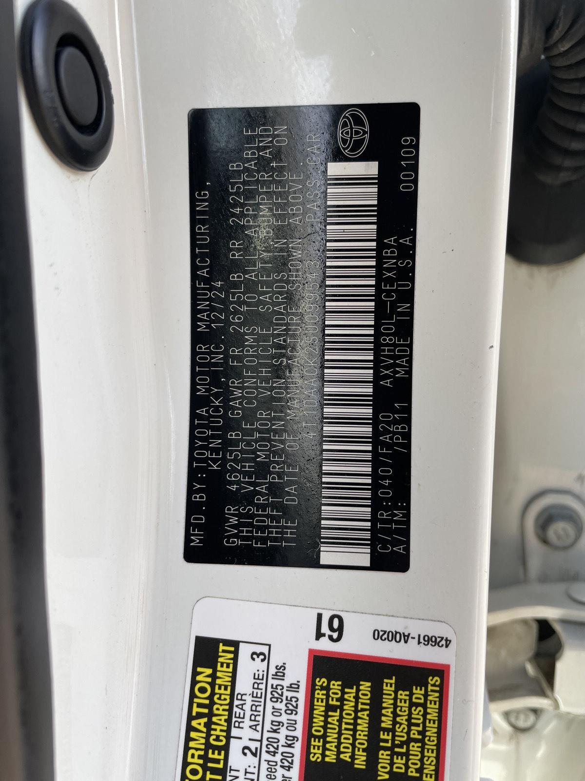Vehicle photo 31