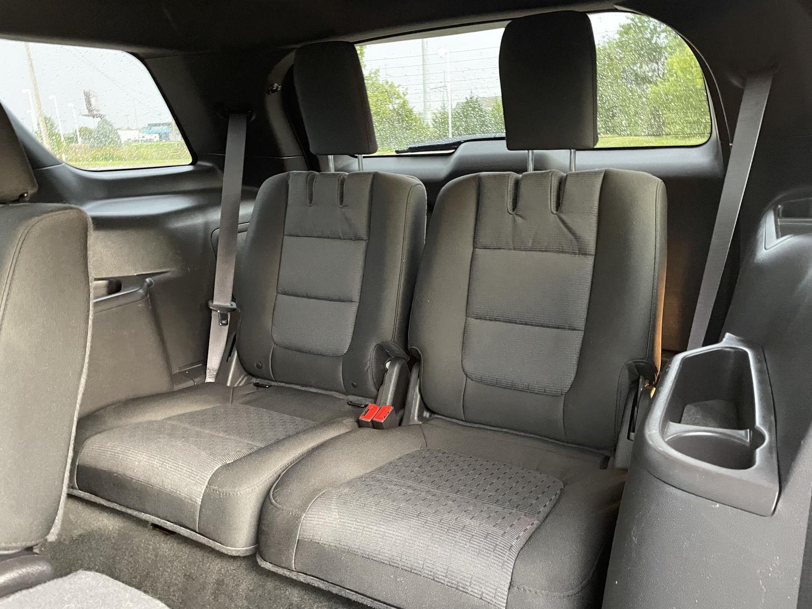 Vehicle photo 21