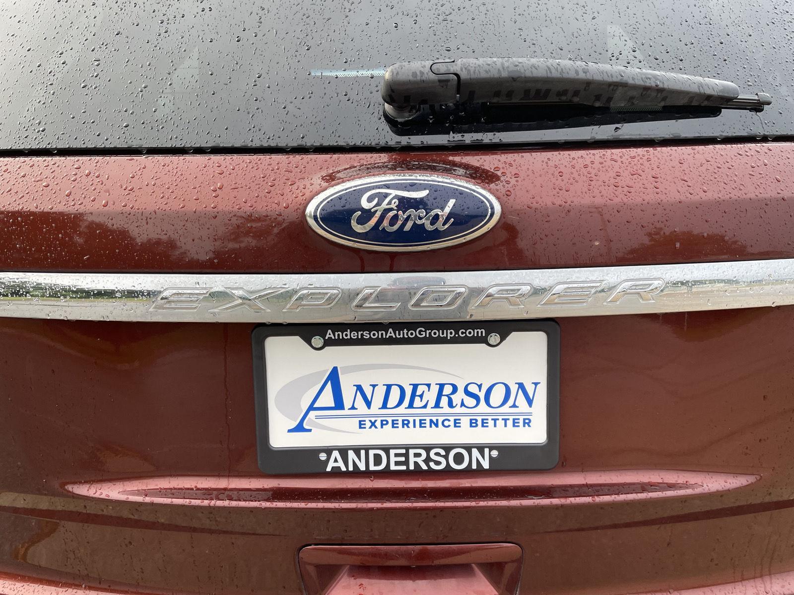 Vehicle photo 34