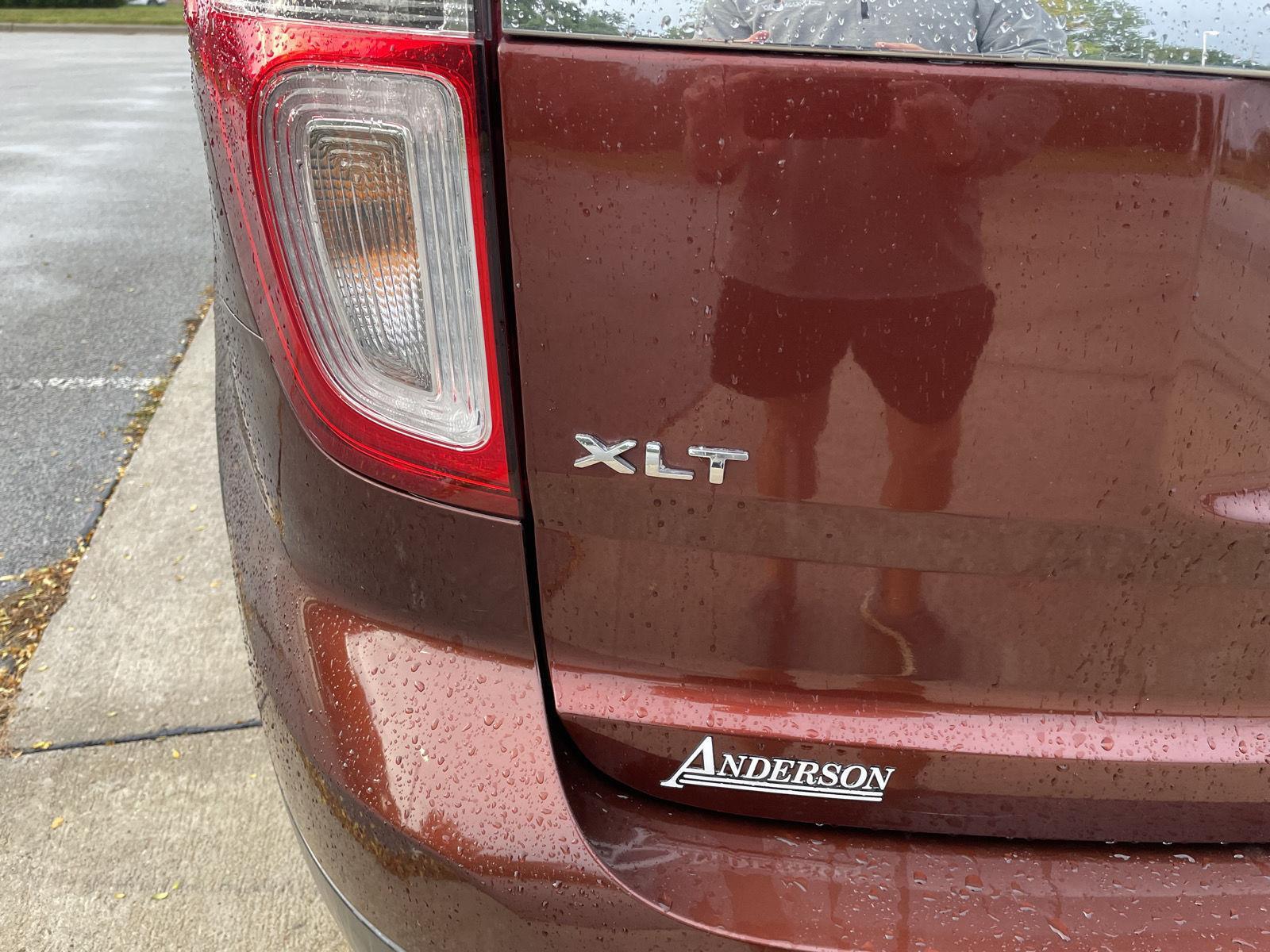 Vehicle photo 35