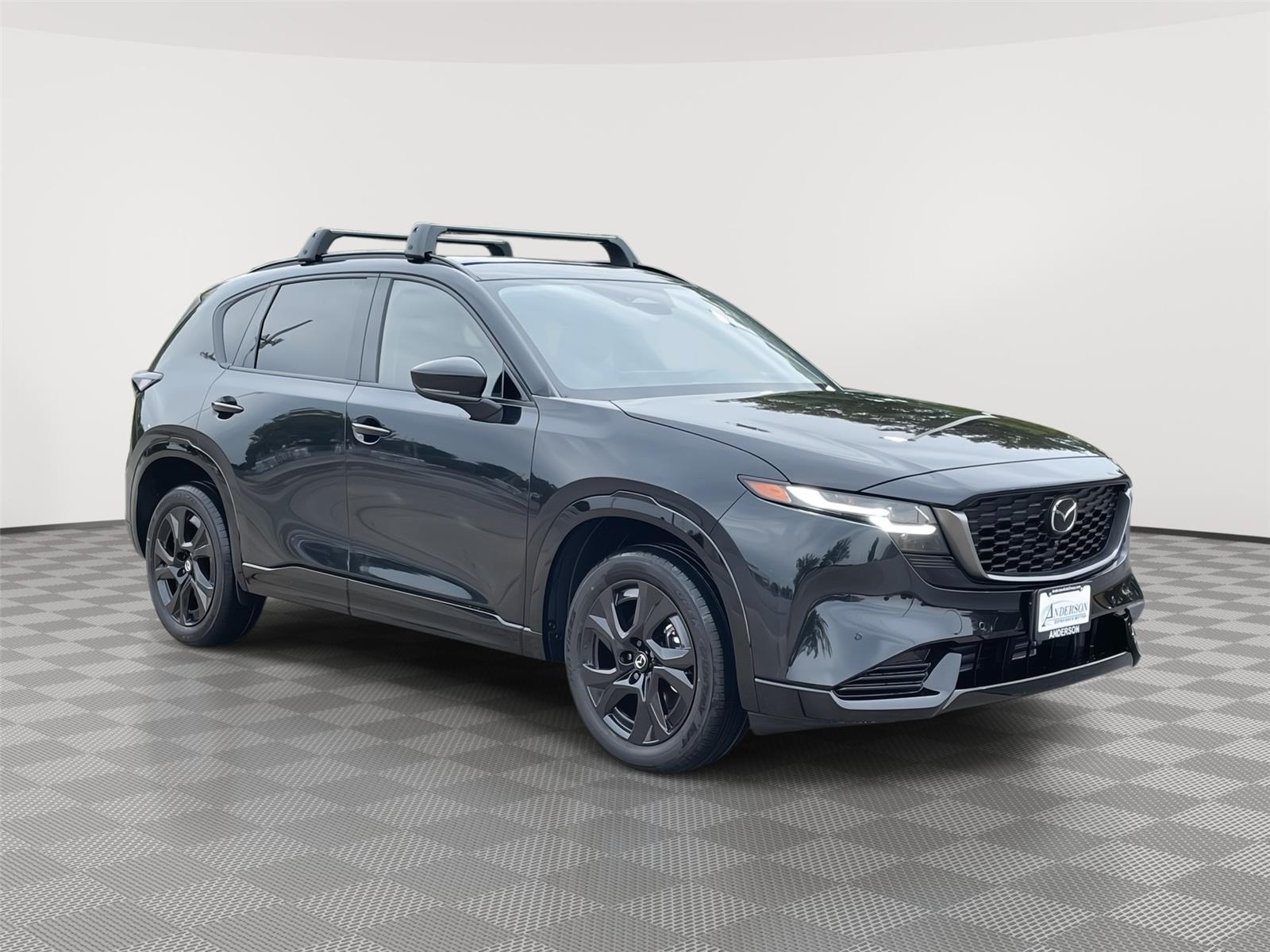 Vehicle photo 6