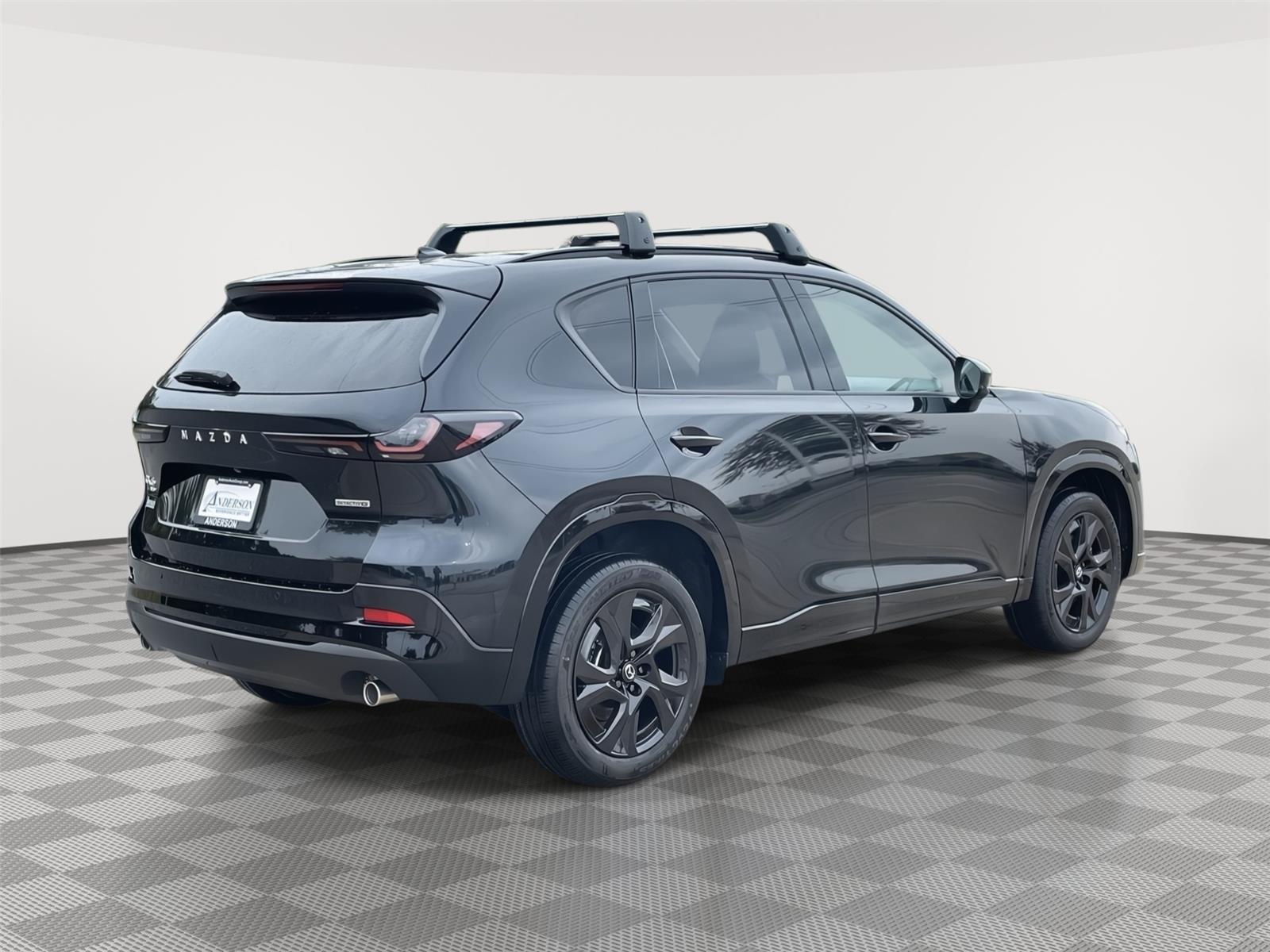 Vehicle photo 8
