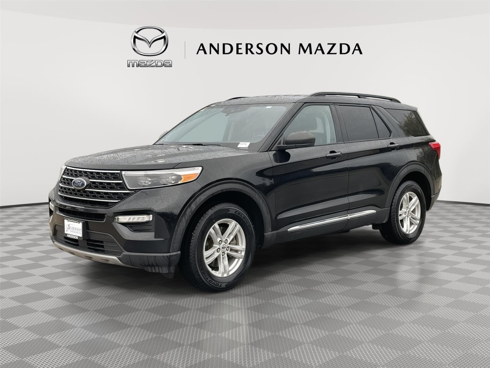 Vehicle photo 1