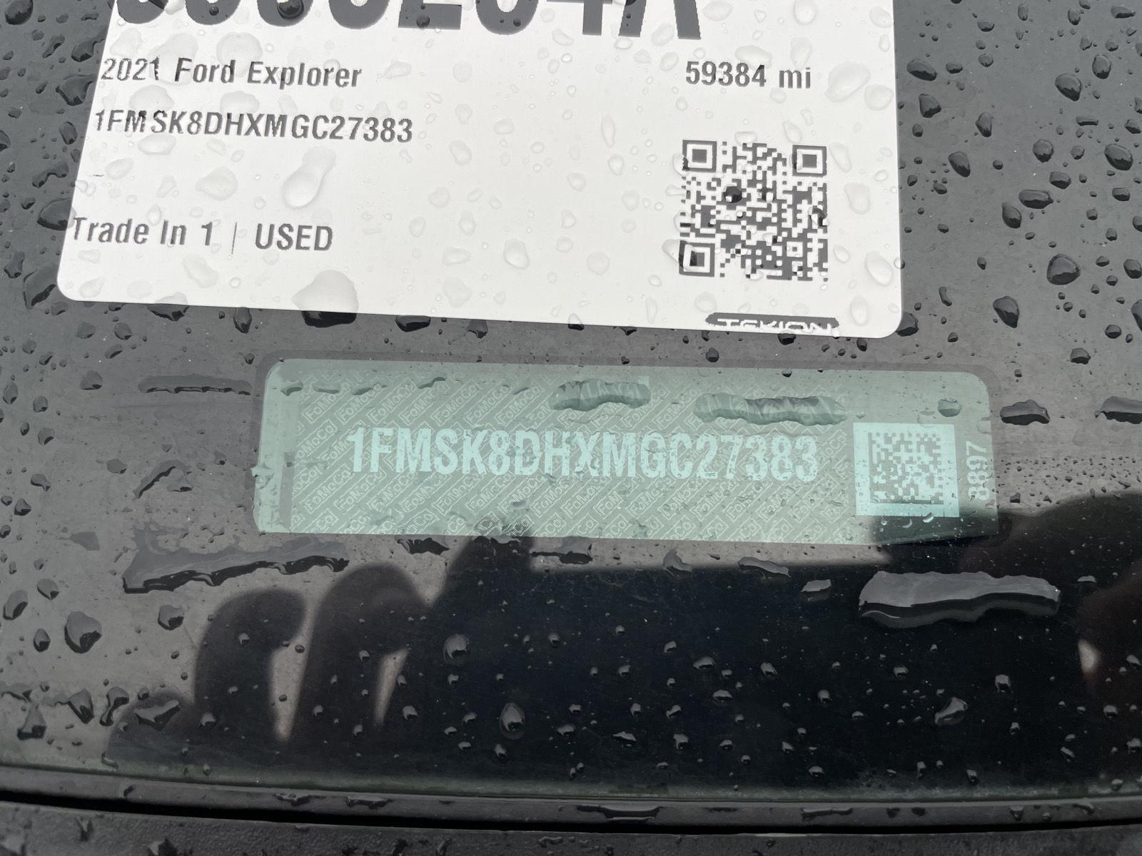 Vehicle photo 33