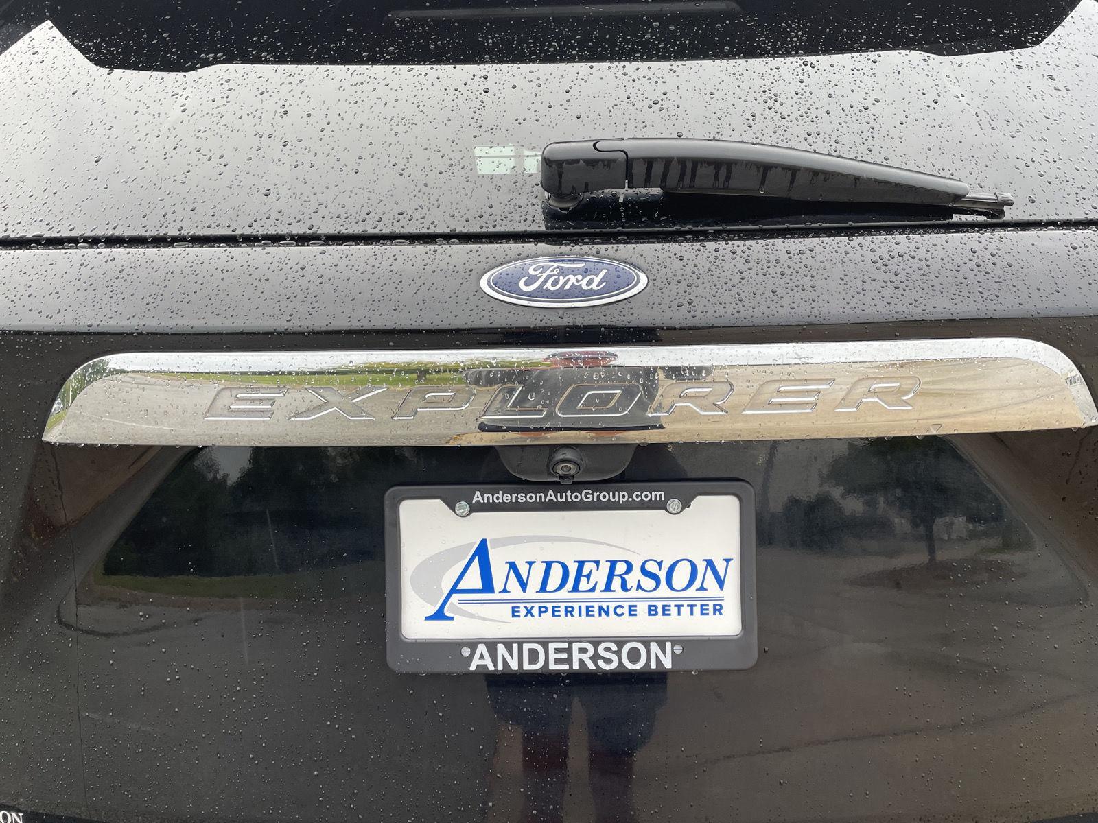 Vehicle photo 37
