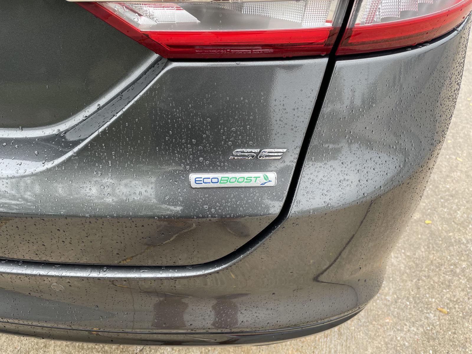 Vehicle photo 35