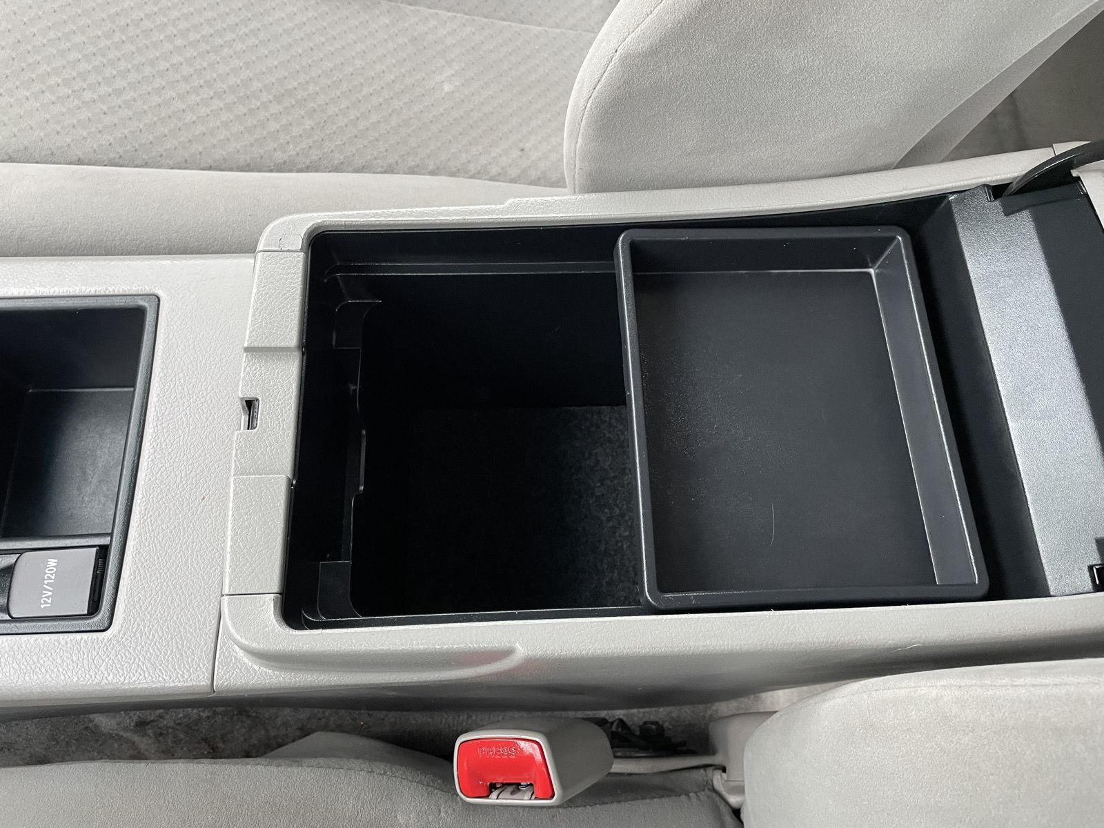 Vehicle photo 27