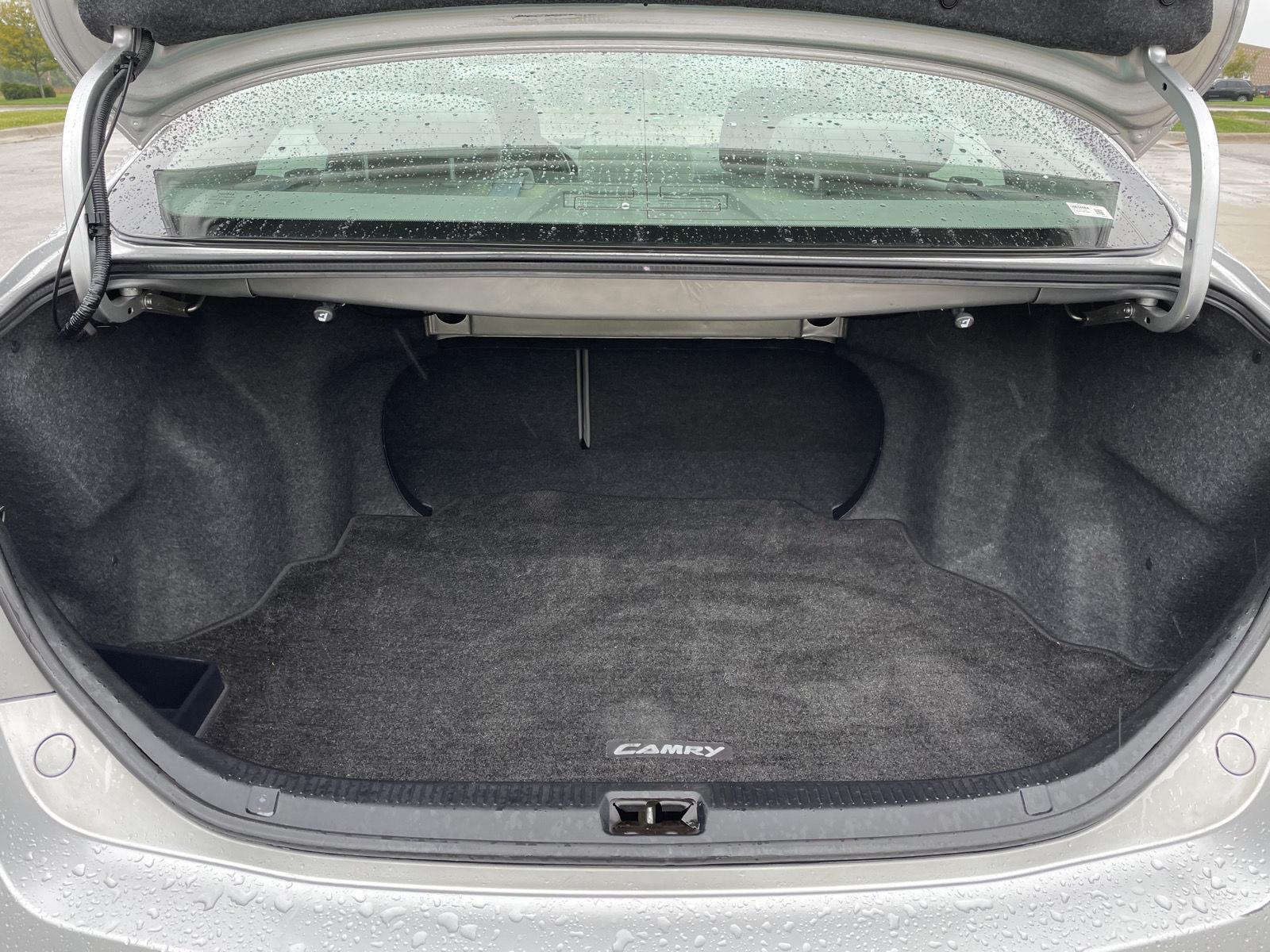 Vehicle photo 31
