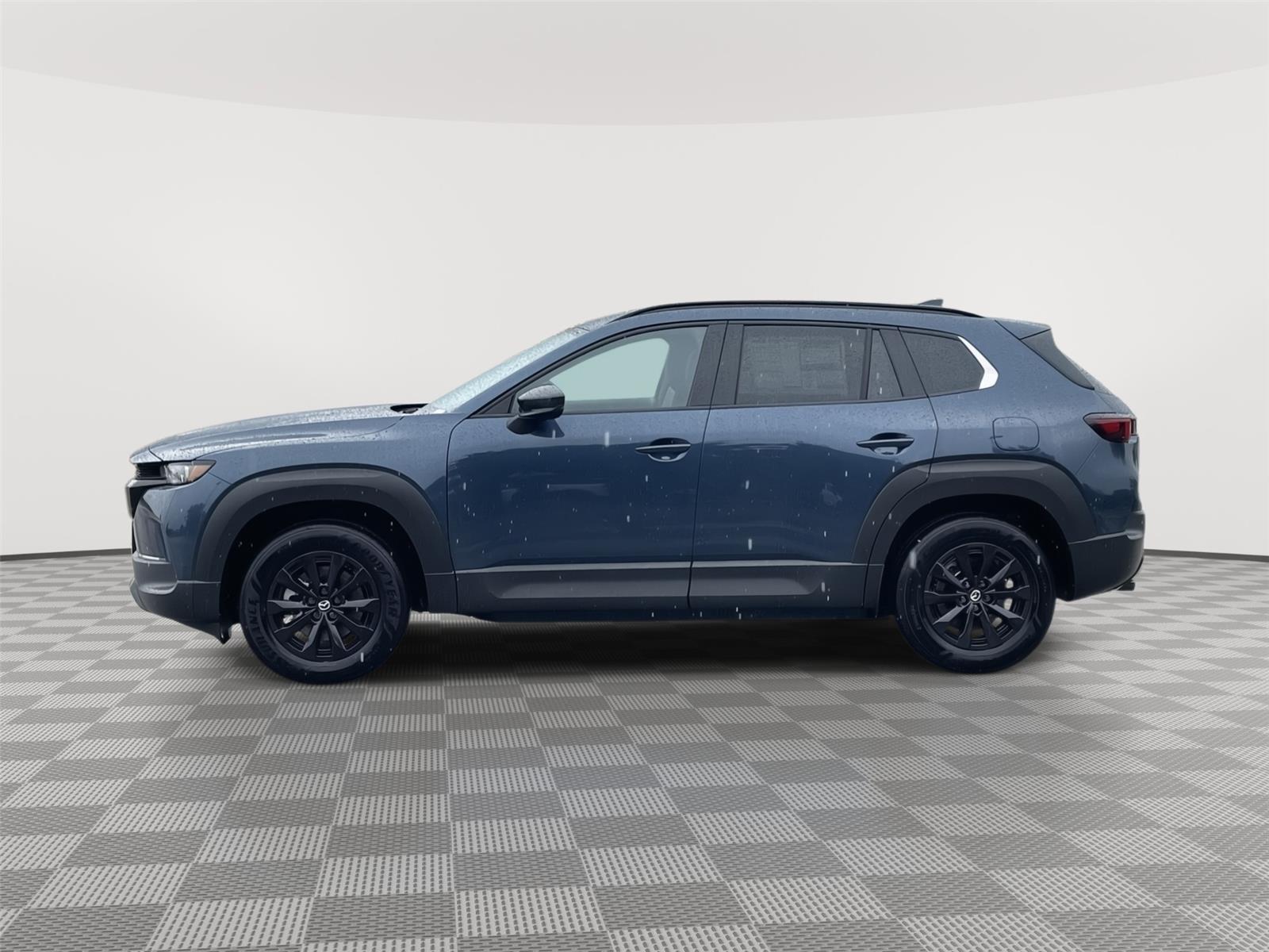 Vehicle photo 2