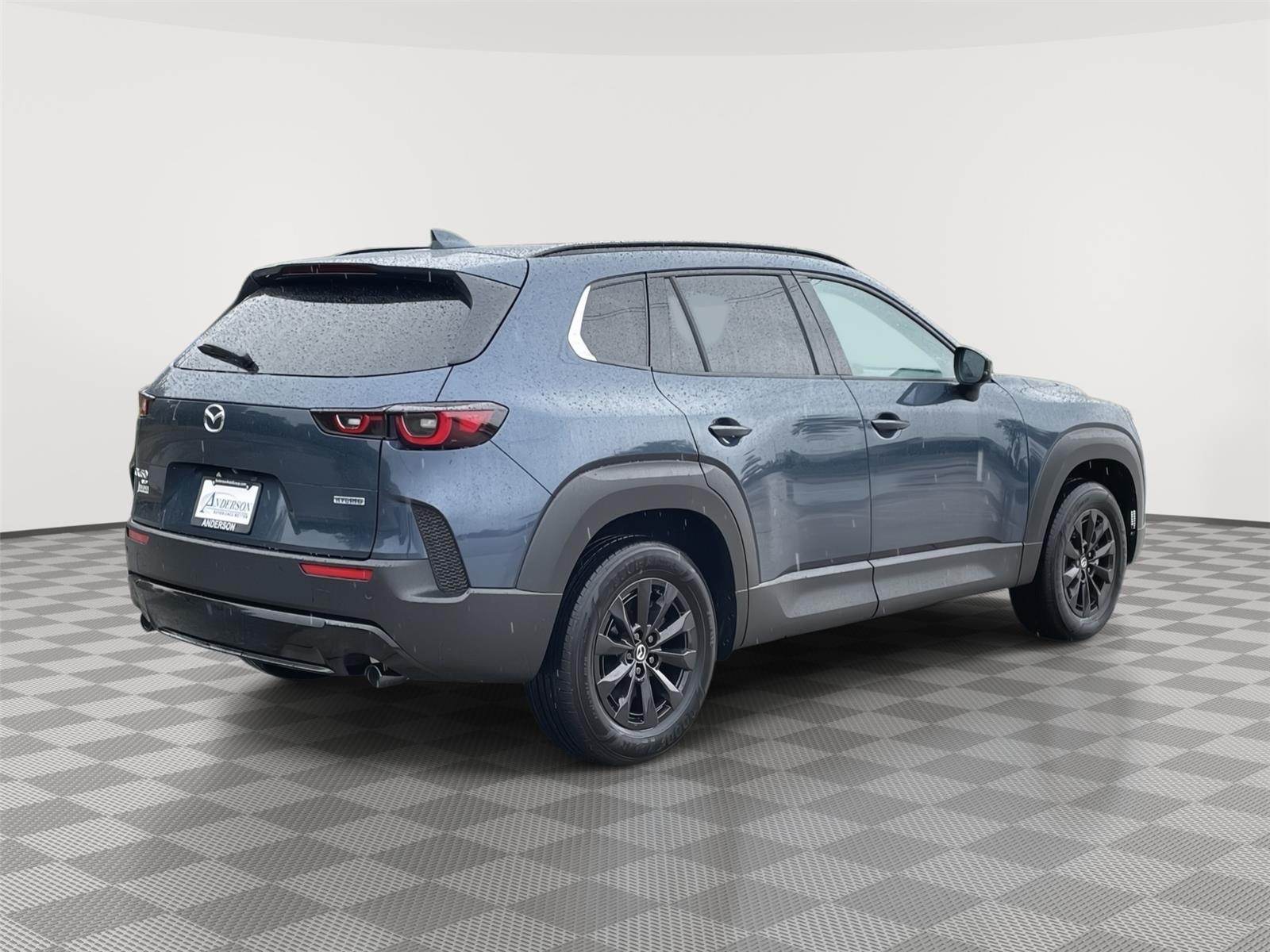Vehicle photo 8