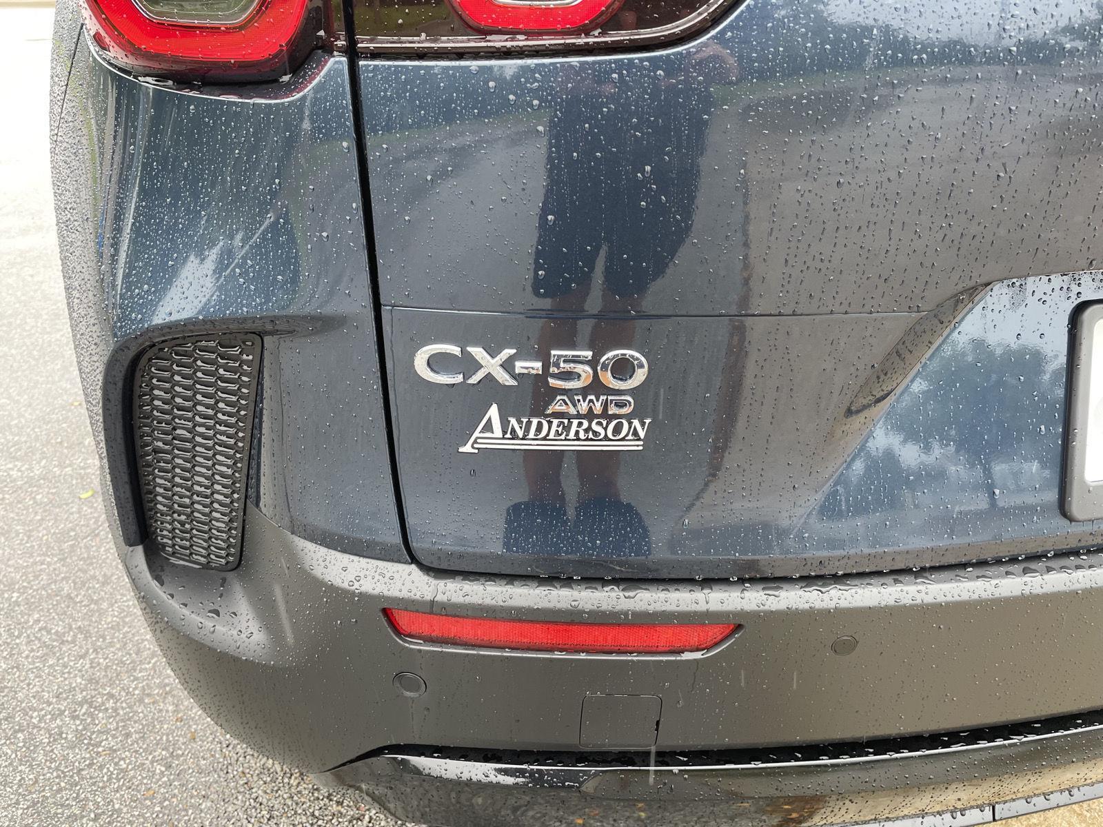Vehicle photo 38