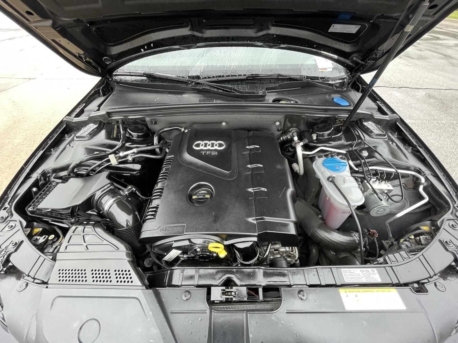 Vehicle photo 28