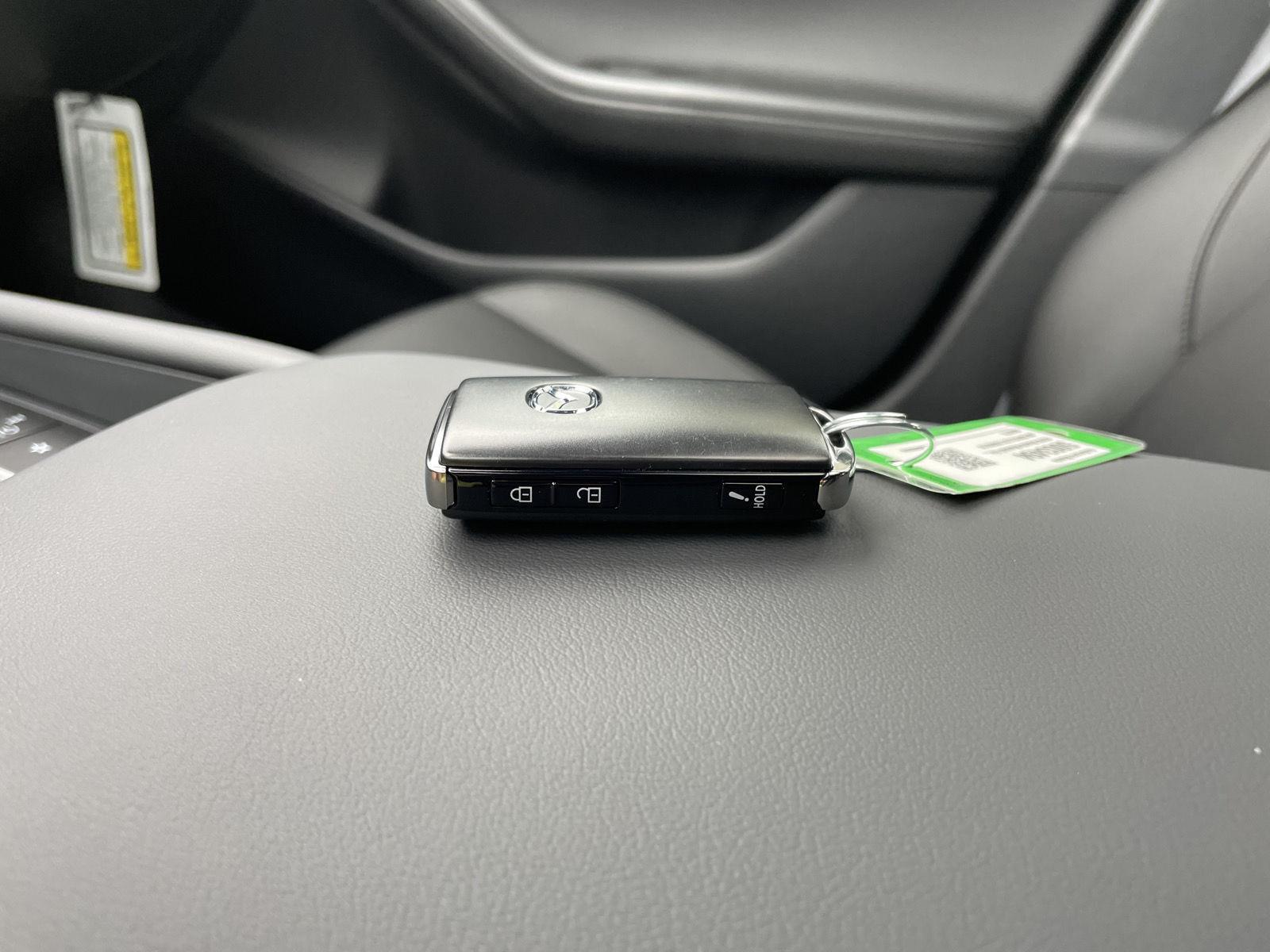 Vehicle photo 35