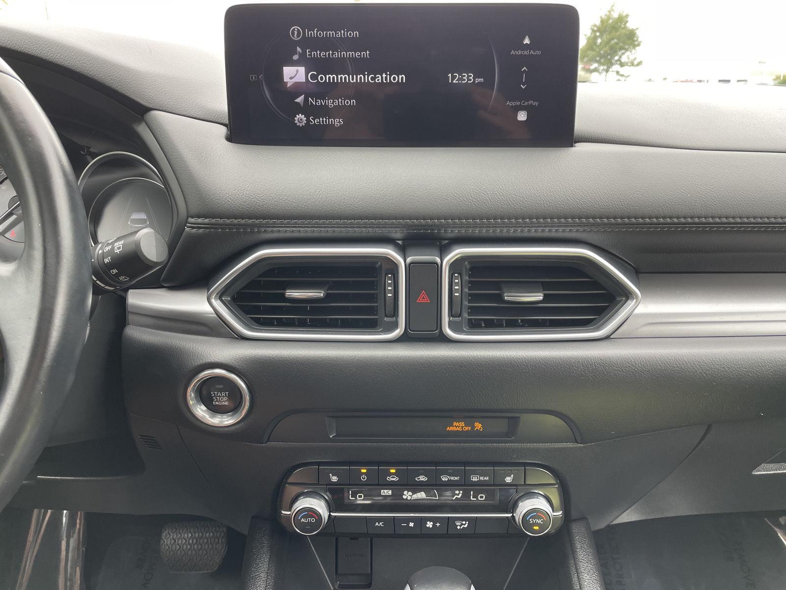 Vehicle photo 21