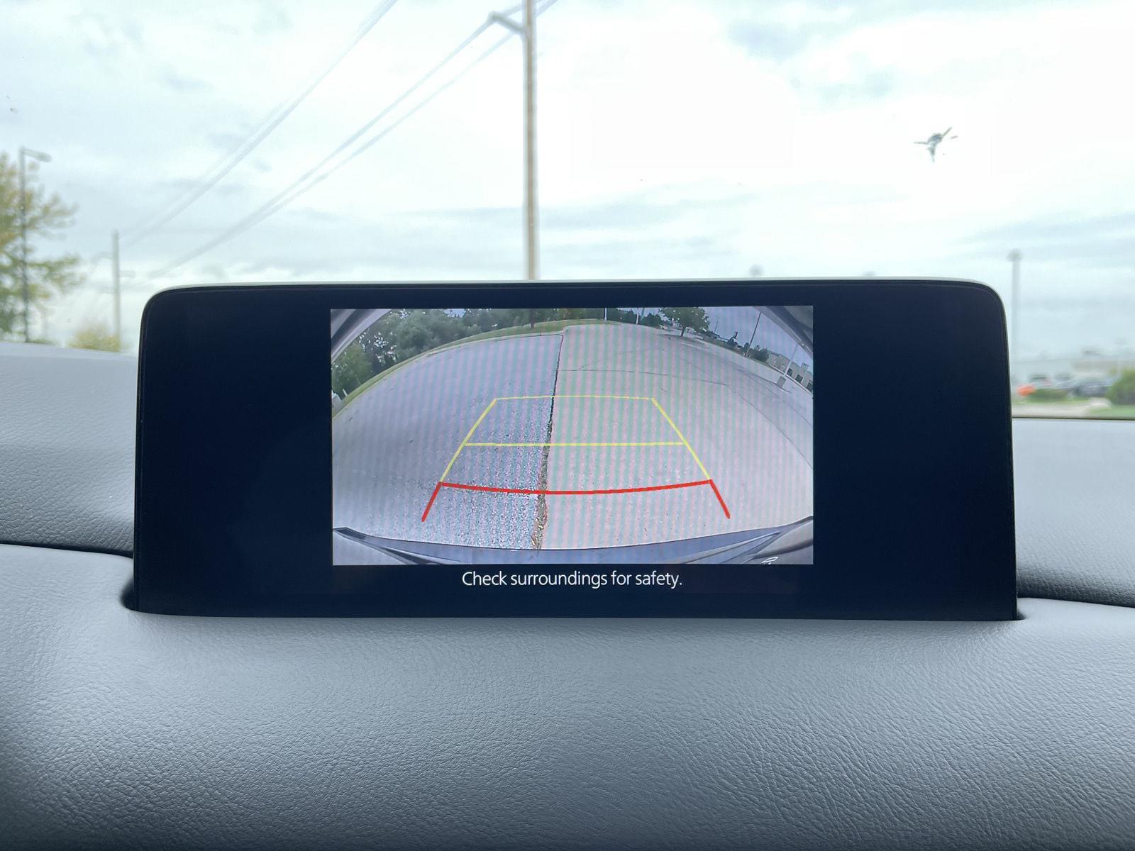 Vehicle photo 22