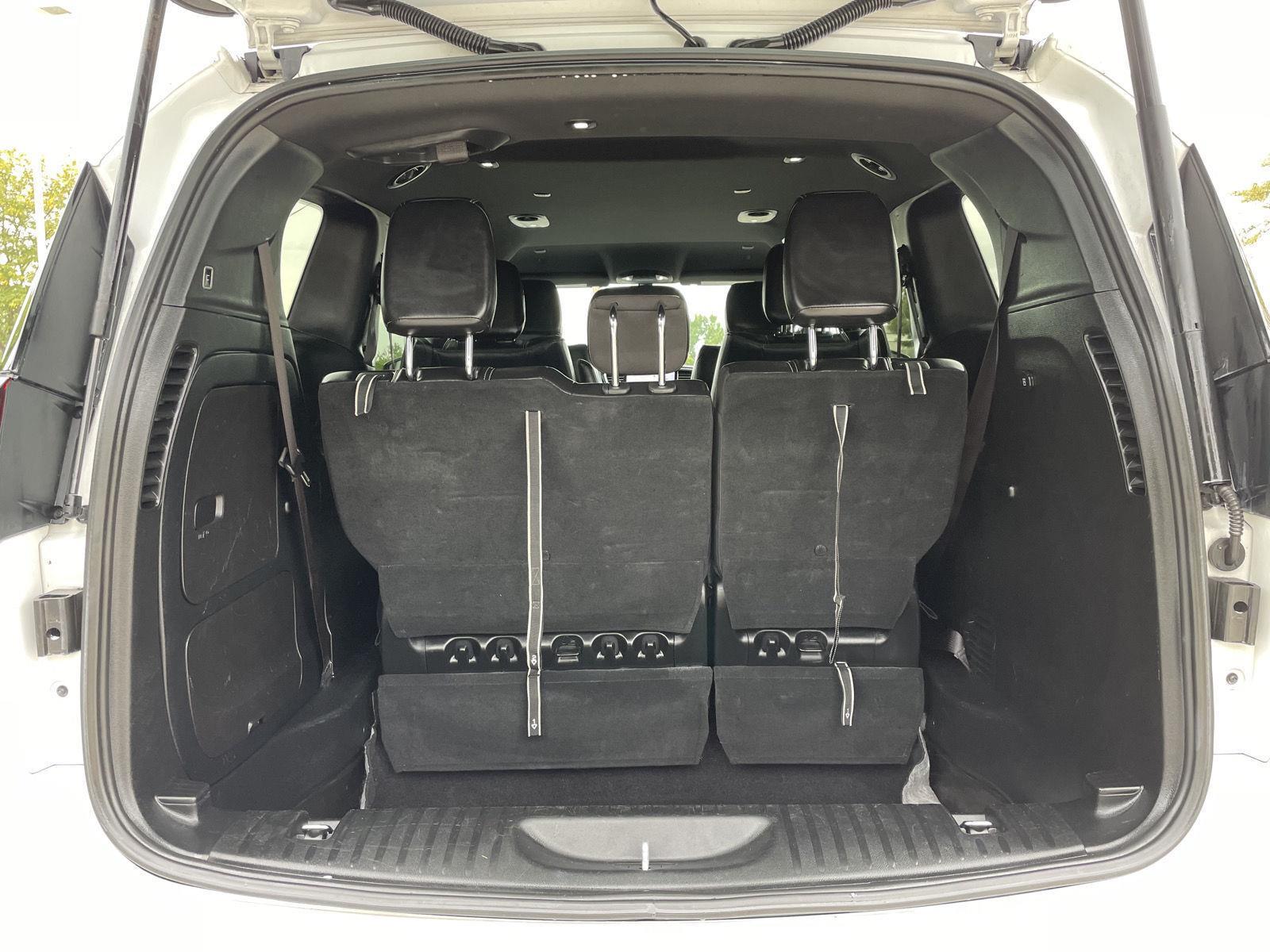 Vehicle photo 37