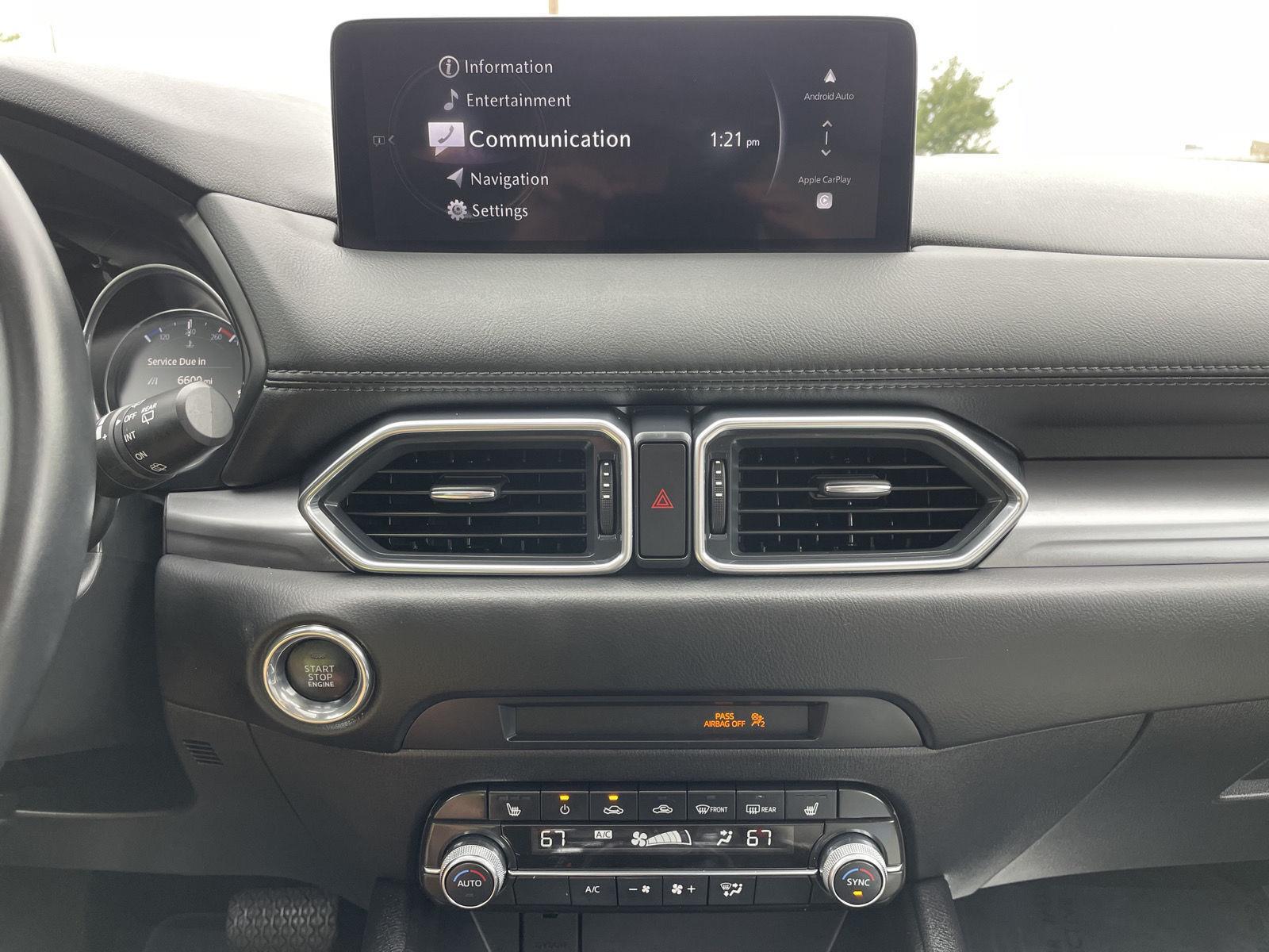 Vehicle photo 21